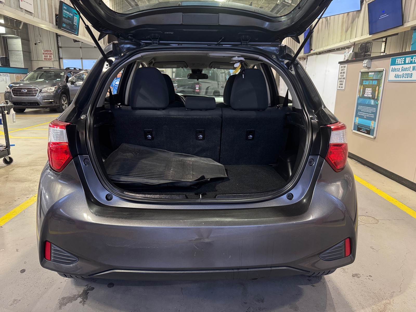Thumbnail: 2018 Toyota Yaris - 7