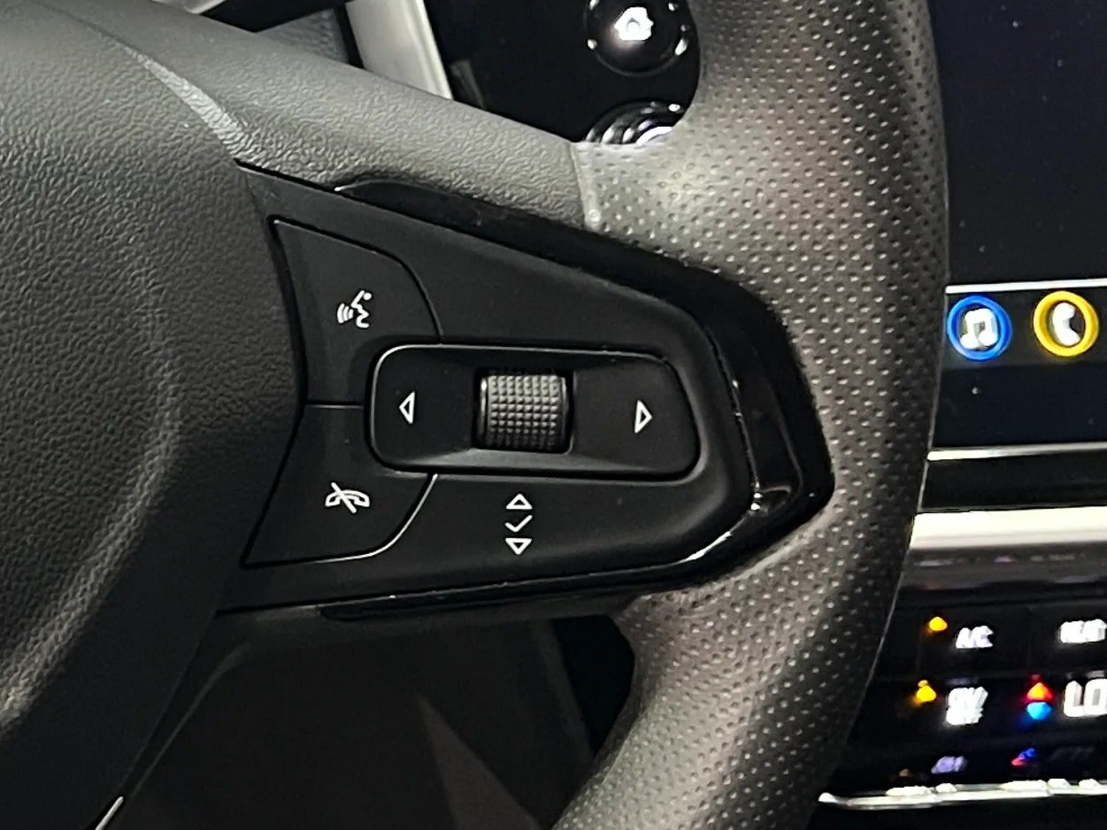 2023 Chevrolet Bolt EUV LT - Photo 18