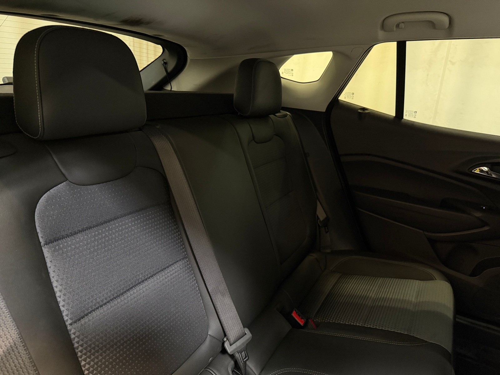 Thumbnail: 2025 Chevrolet Trax - 5