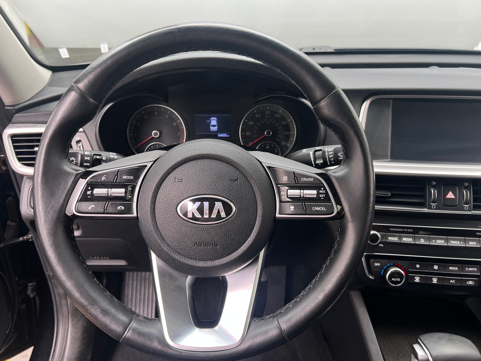 Thumbnail: 2019 Kia Optima - 4