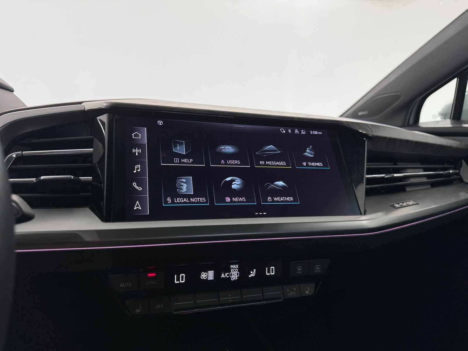 Thumbnail: 2023 Audi Q4 e-tron - 3