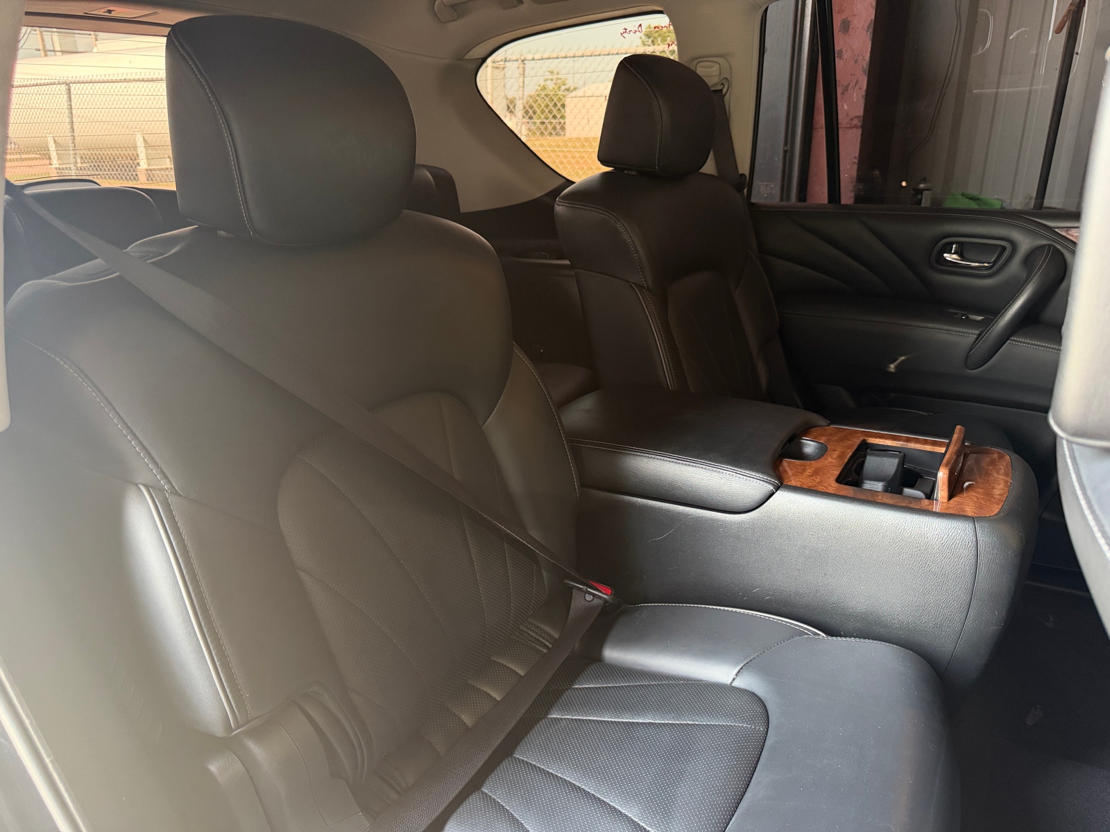 Thumbnail: 2017 INFINITI QX80 - 5