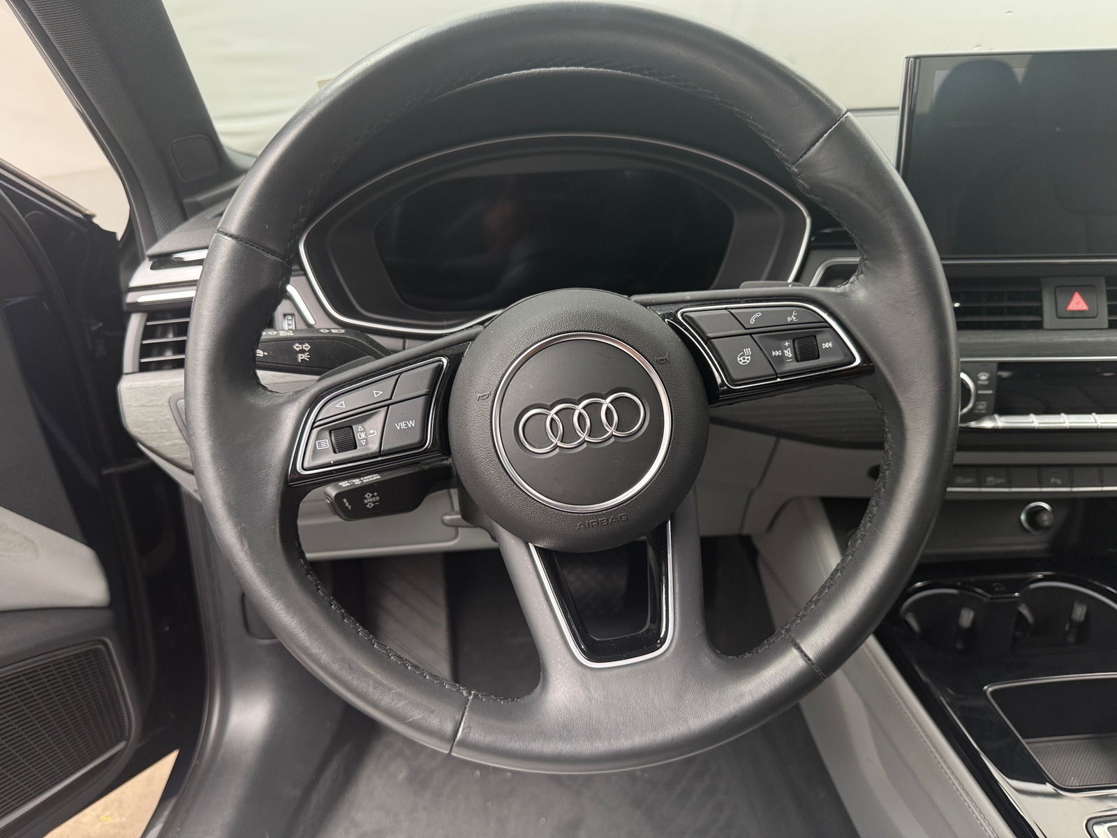 Thumbnail: 2022 Audi A4 - 4