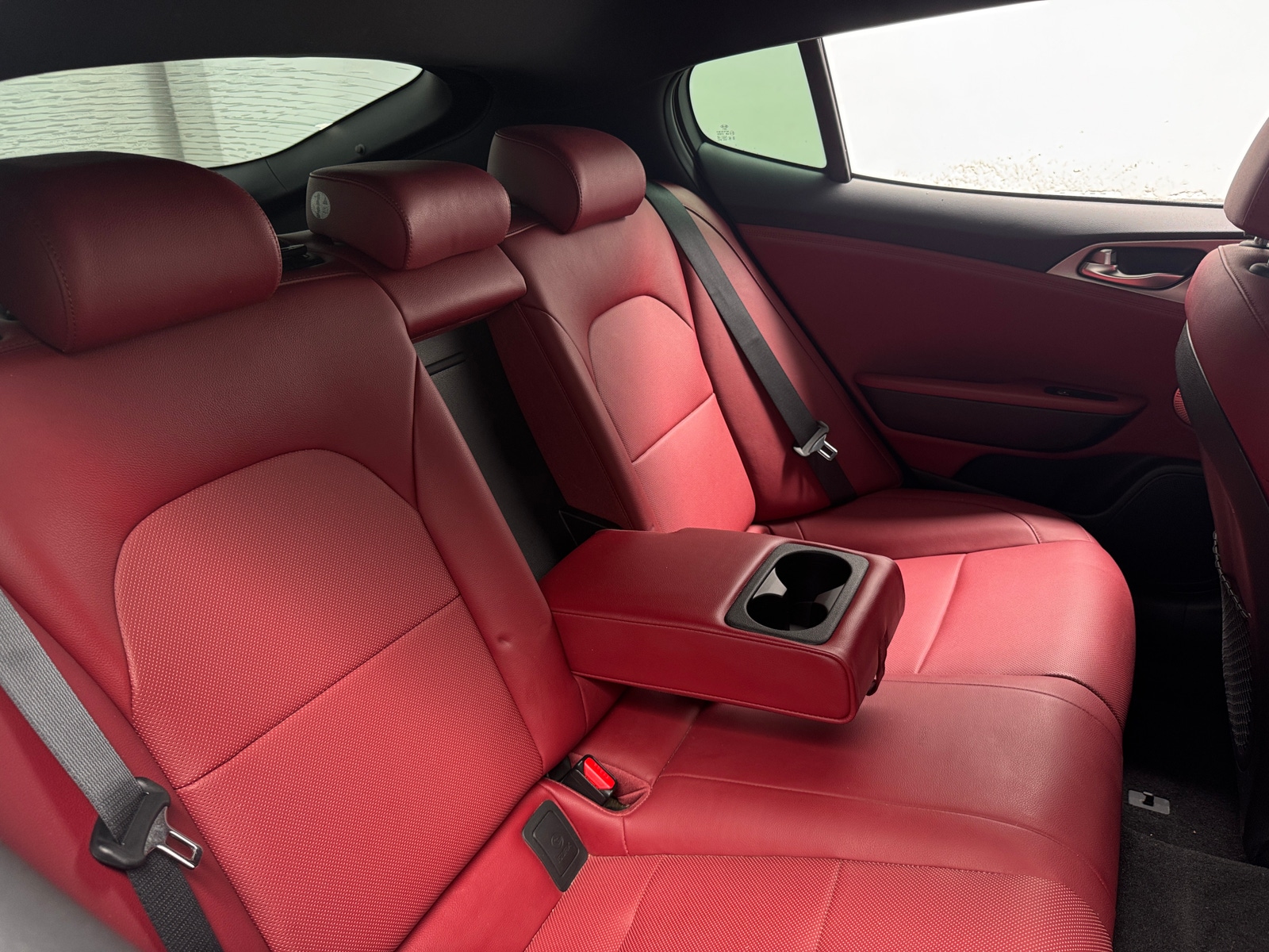 Thumbnail: 2019 Kia Stinger - 5