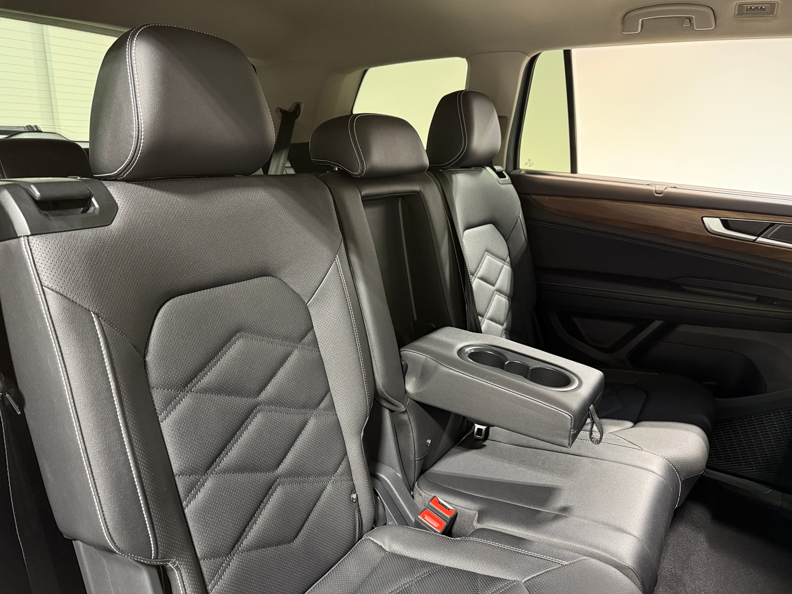 Thumbnail: 2026 Volkswagen Atlas - 5