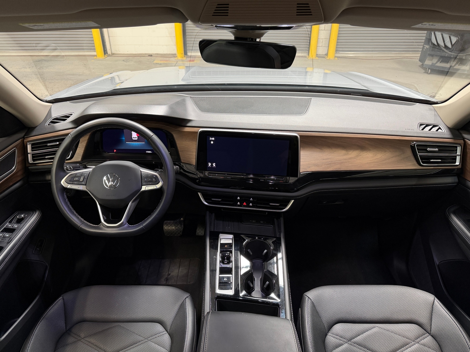 Thumbnail: 2026 Volkswagen Atlas - 2