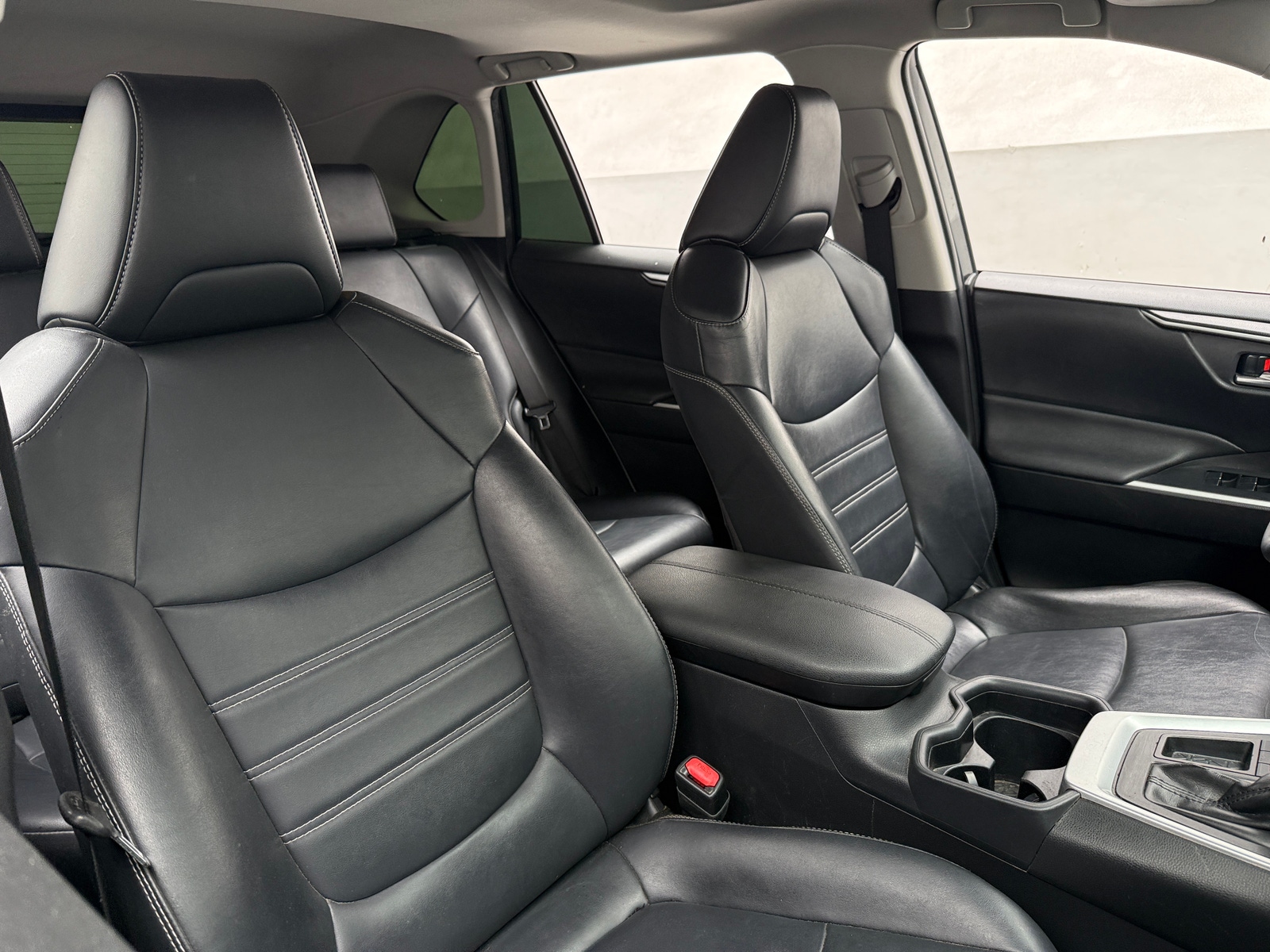 Thumbnail: 2020 Toyota RAV4 - 2
