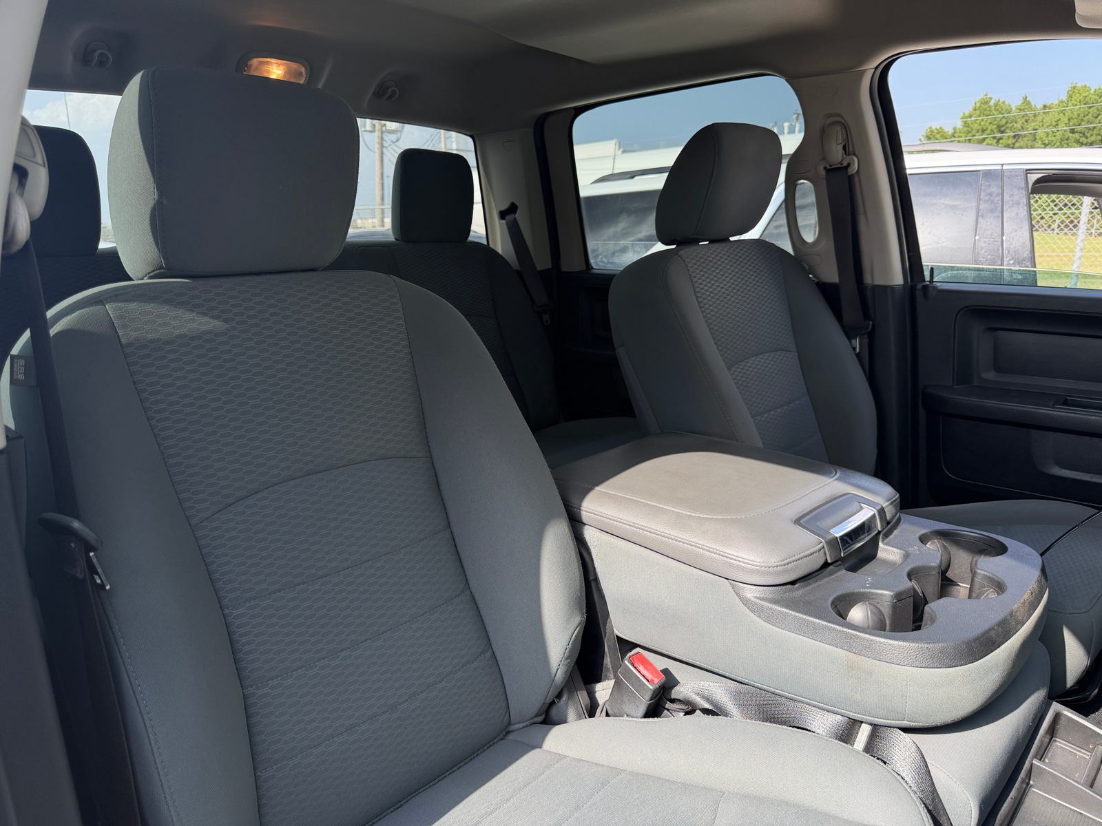 Thumbnail: 2019 RAM 1500 Classic - 2