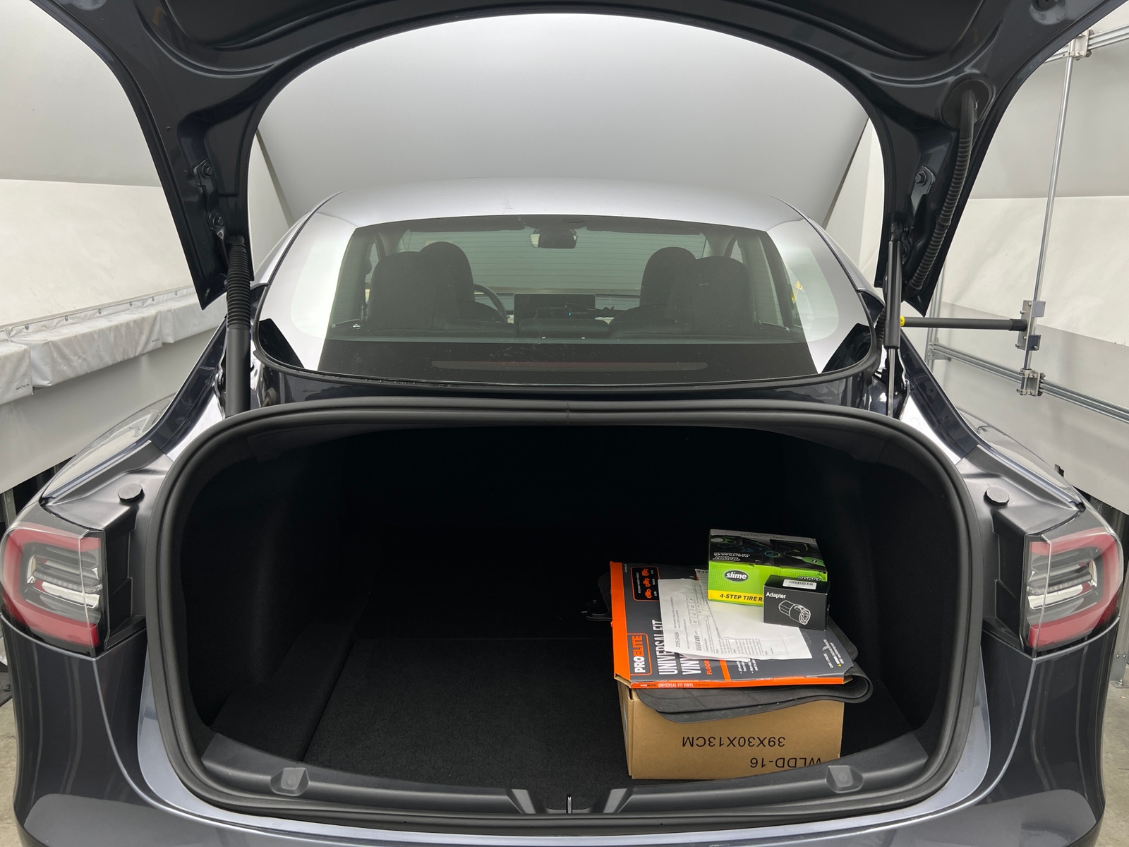 Thumbnail: 2023 Tesla Model 3 - 6
