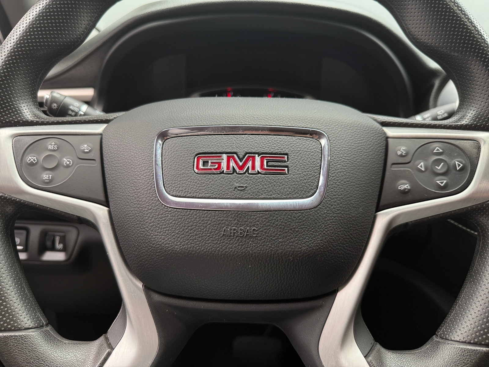 Thumbnail: 2023 GMC Acadia - 5