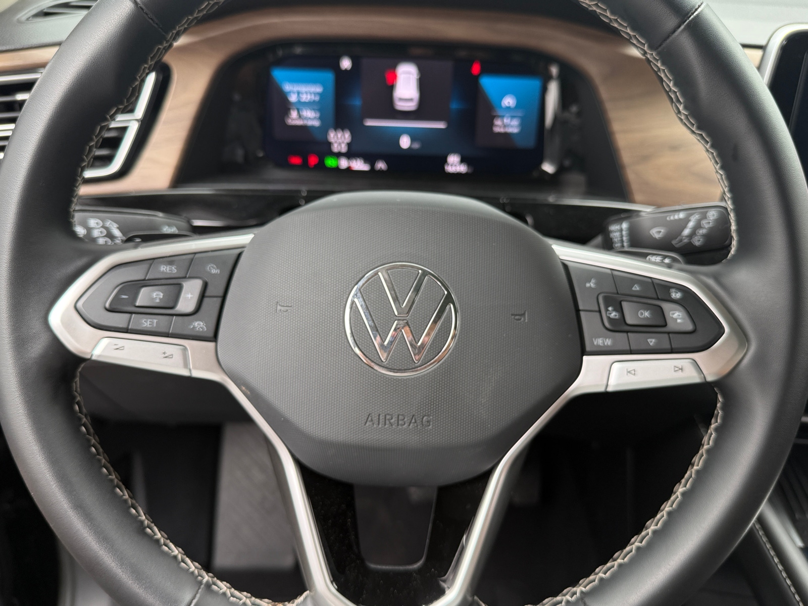 Thumbnail: 2026 Volkswagen Atlas - 5