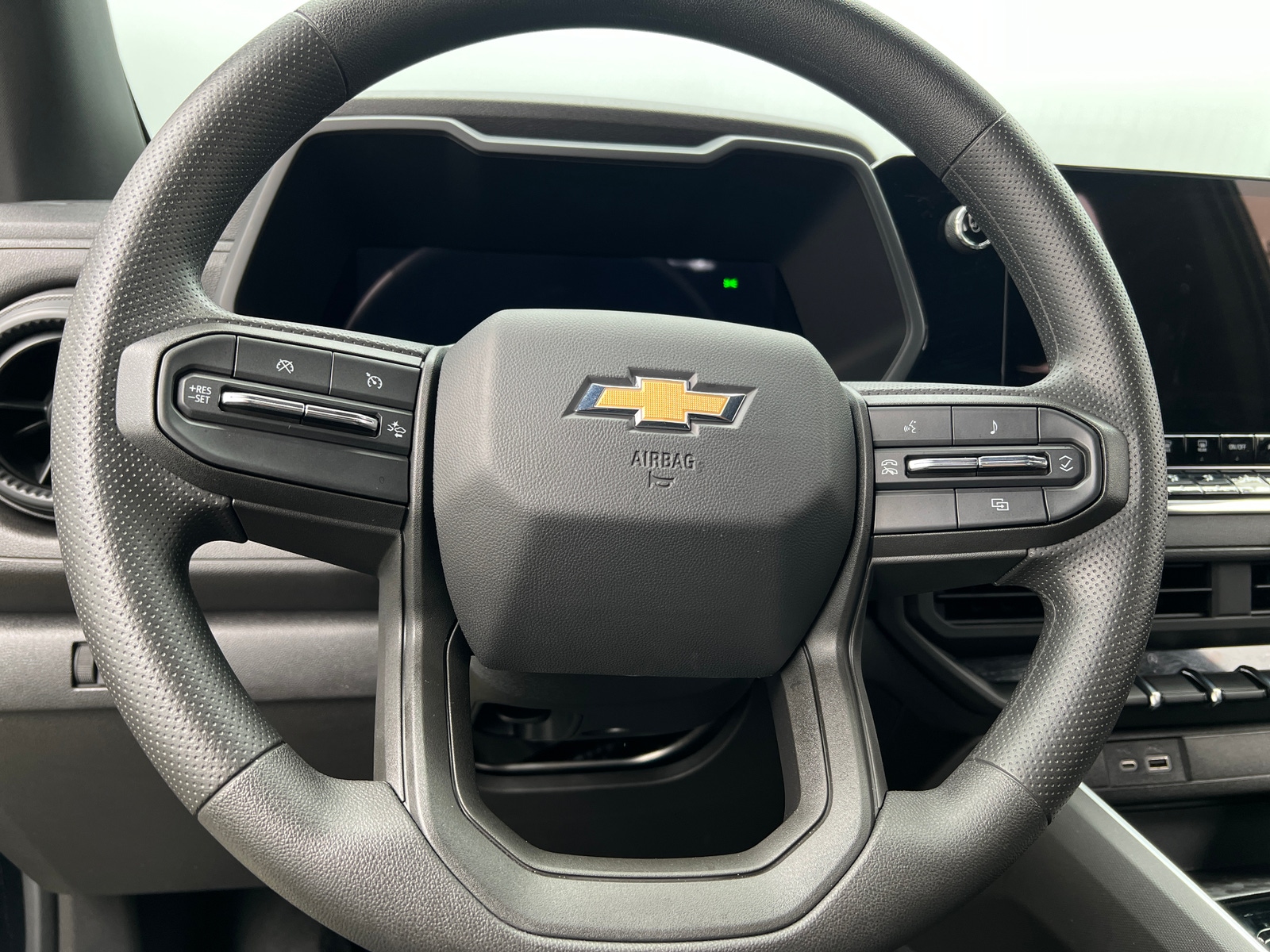Thumbnail: 2026 Chevrolet Colorado - 5