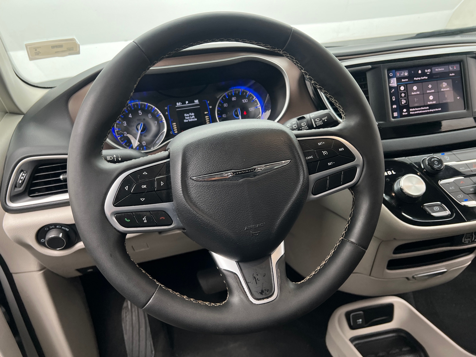 Thumbnail: 2024 Chrysler Voyager - 5