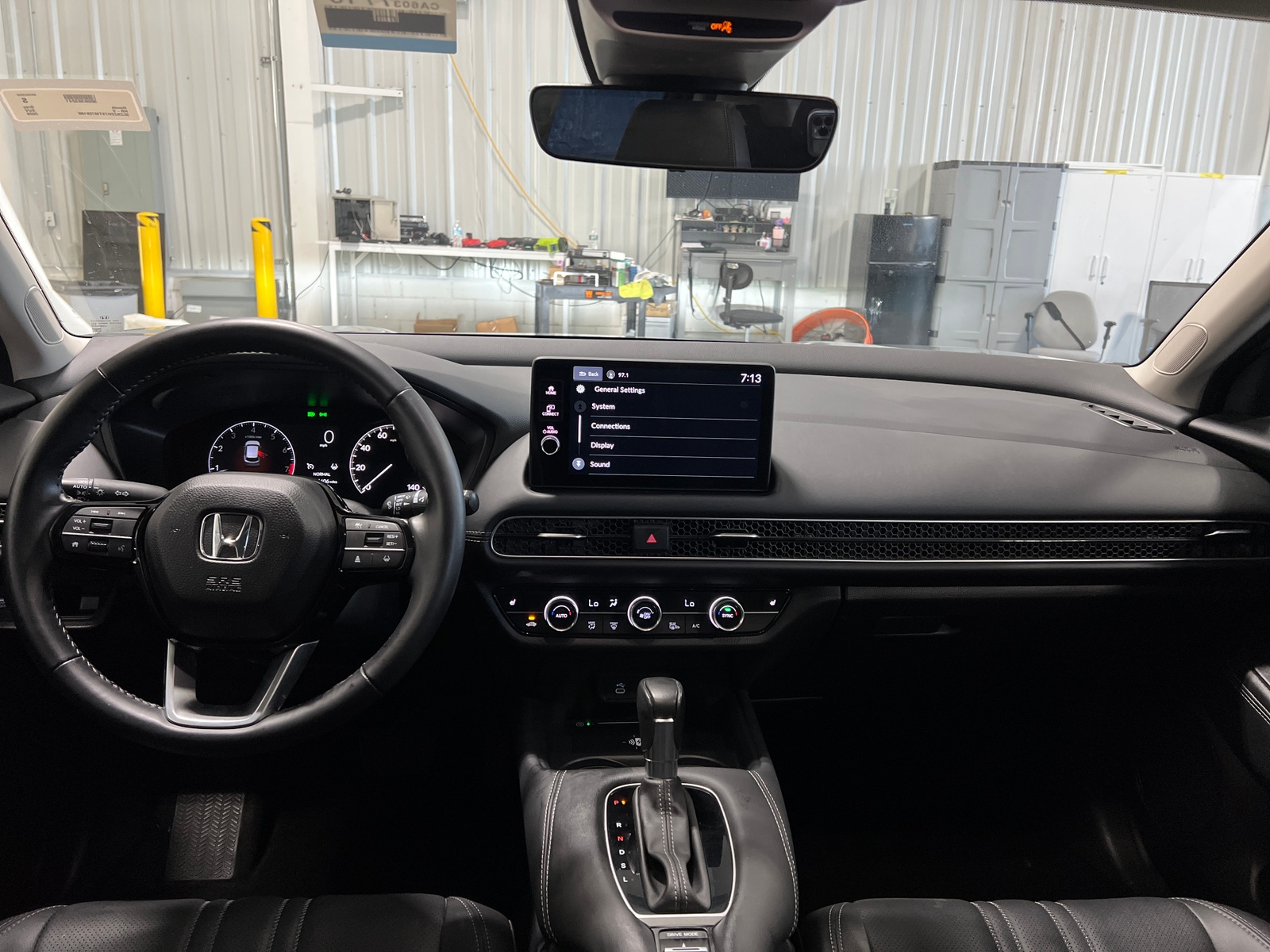 Thumbnail: 2026 Honda HR-V - 2