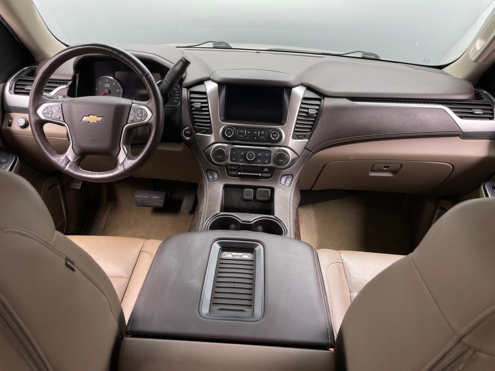 Thumbnail: 2017 Chevrolet Tahoe - 2