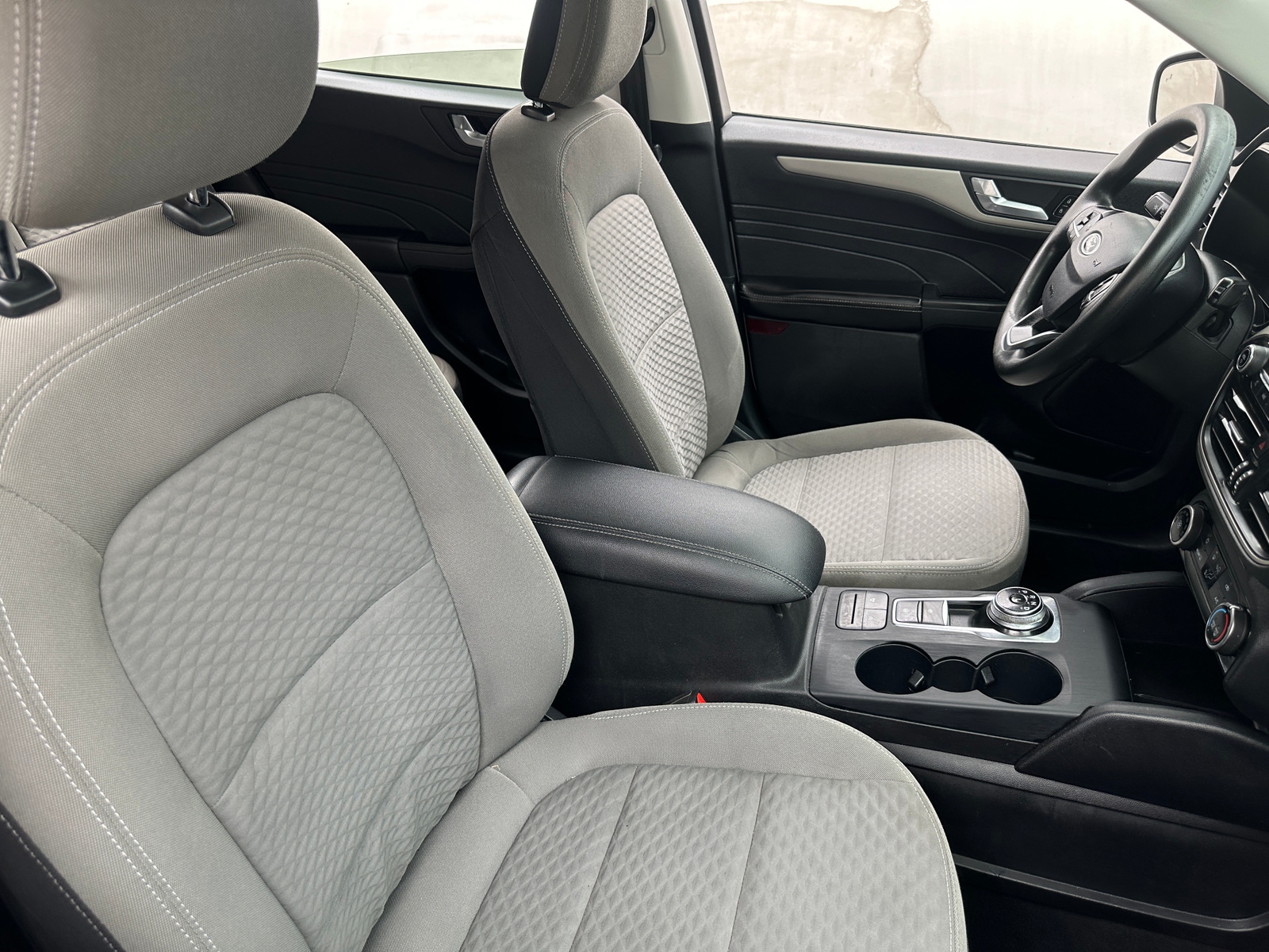 Thumbnail: 2021 Ford Escape - 2