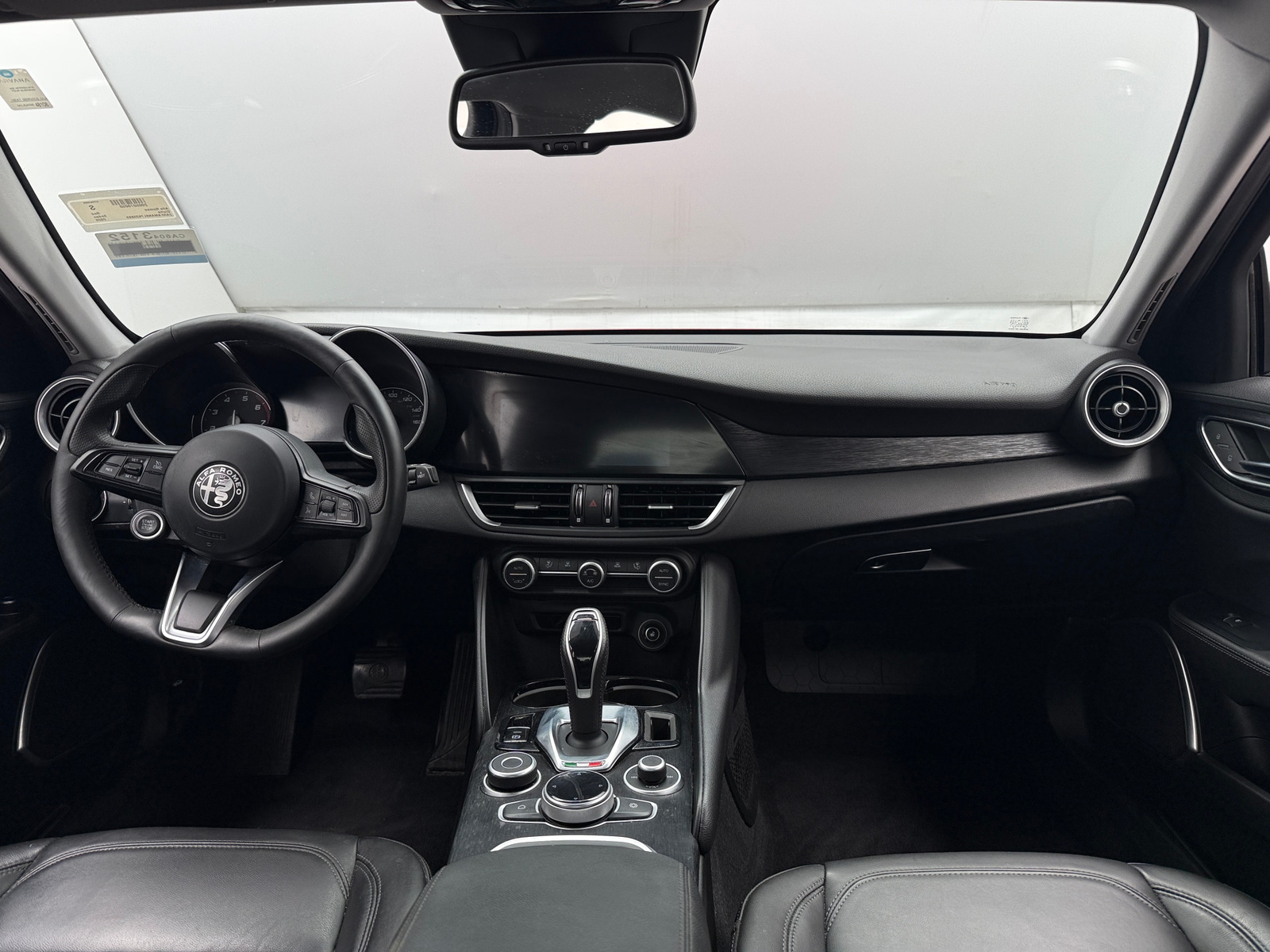 Thumbnail: 2020 Alfa Romeo Giulia - 2