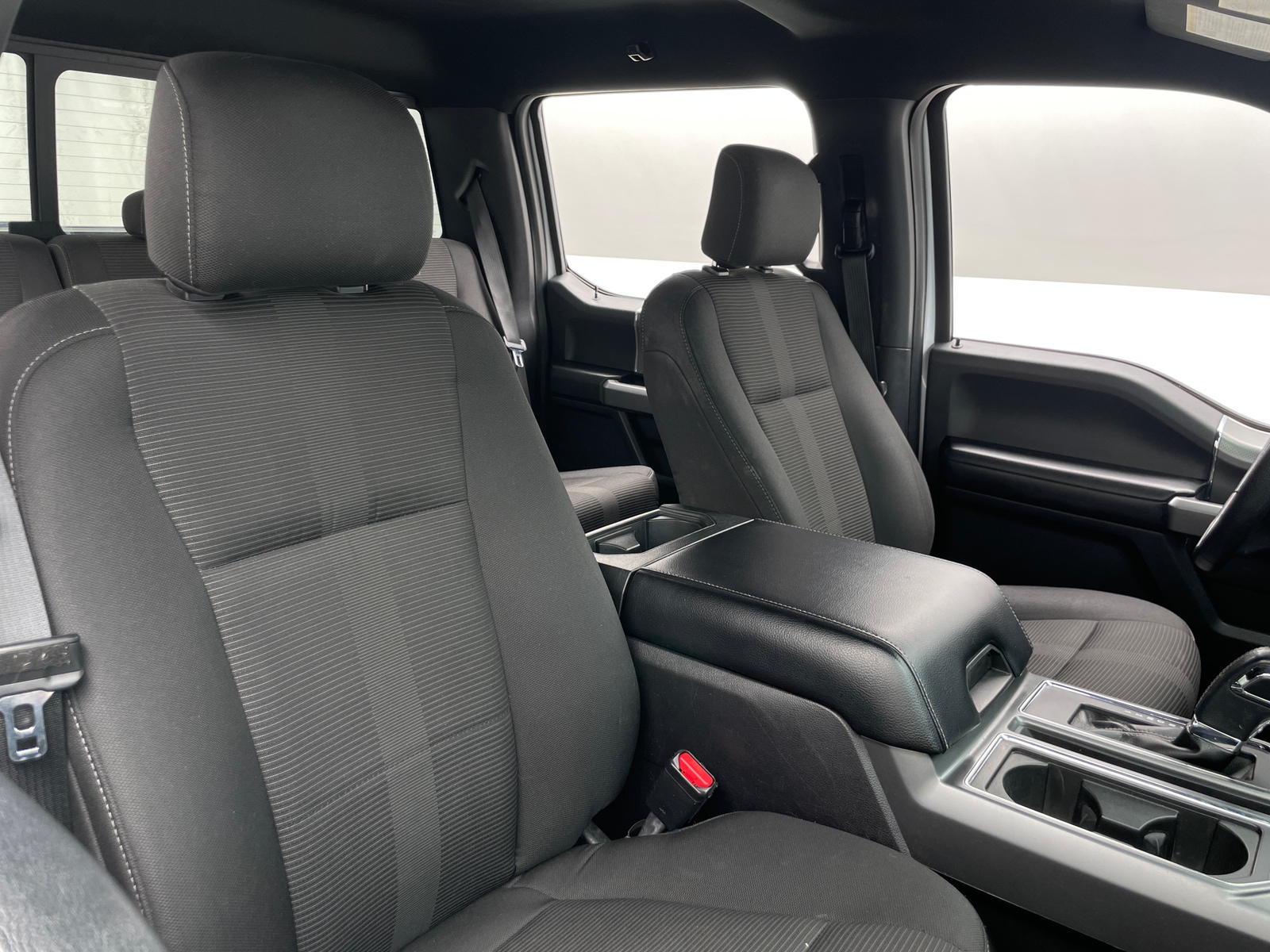 Thumbnail: 2016 Ford Econoline - 2