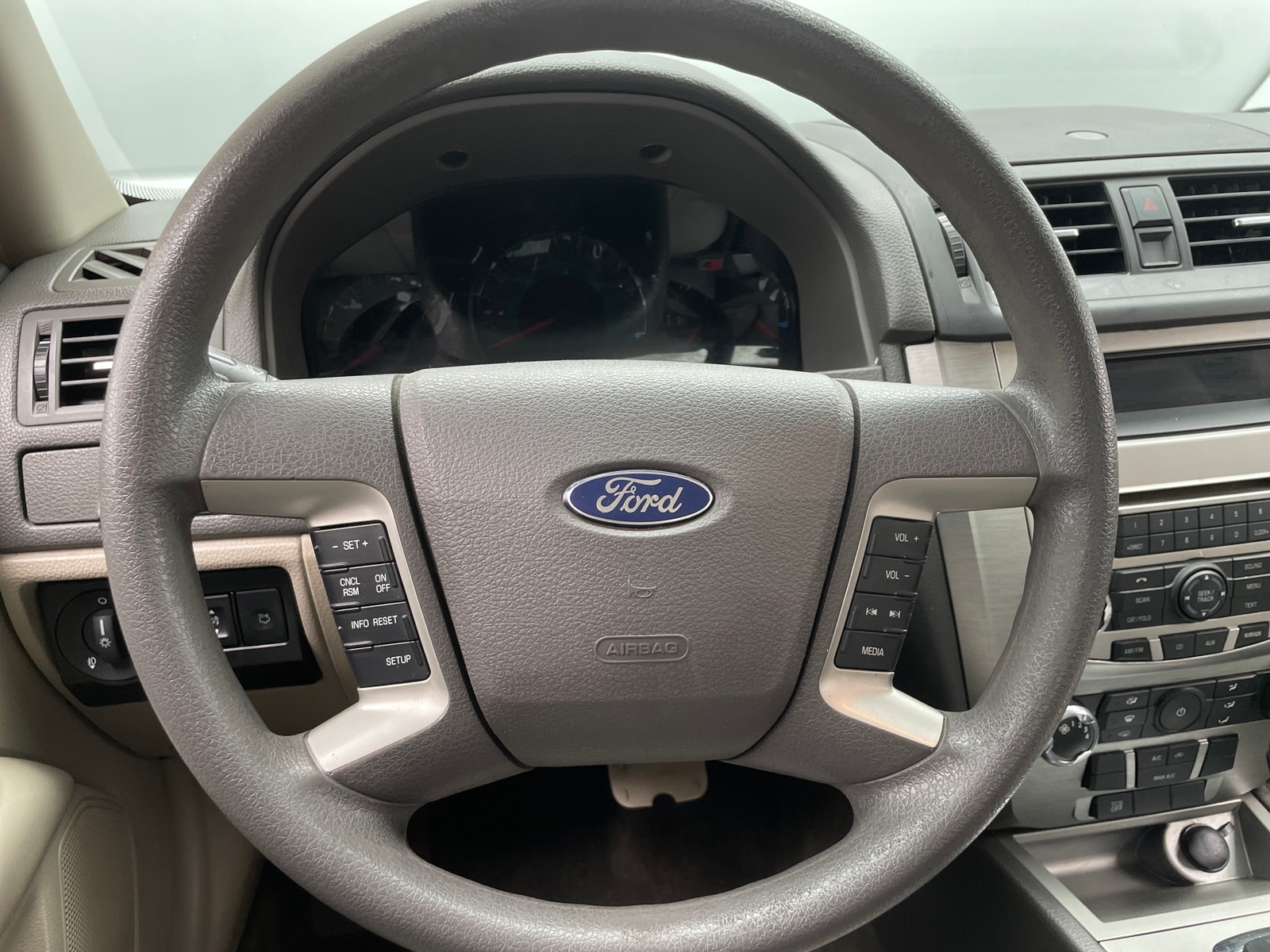 Thumbnail: 2012 Ford Fusion - 5
