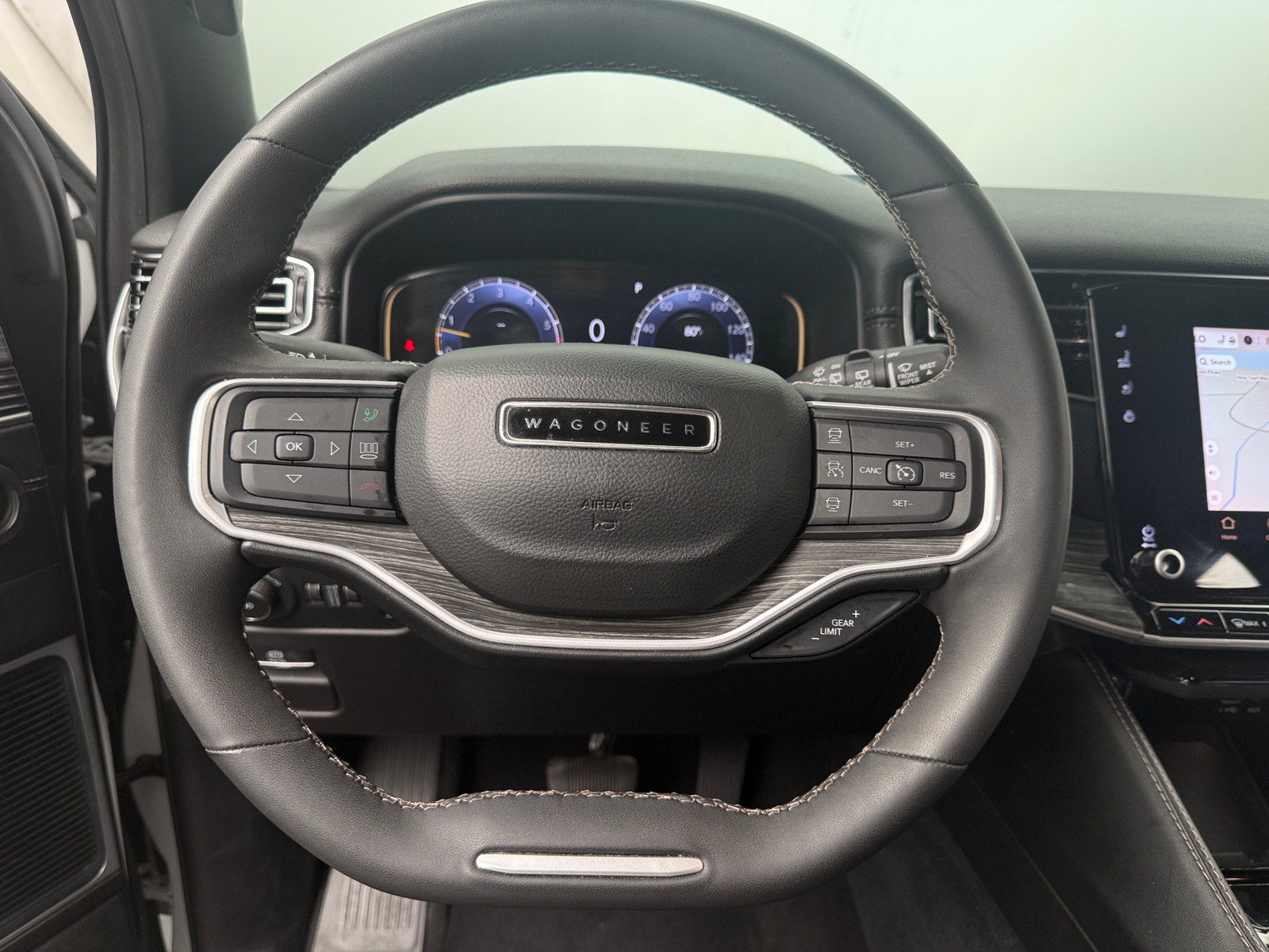 Thumbnail: 2024 Jeep Wagoneer - 4