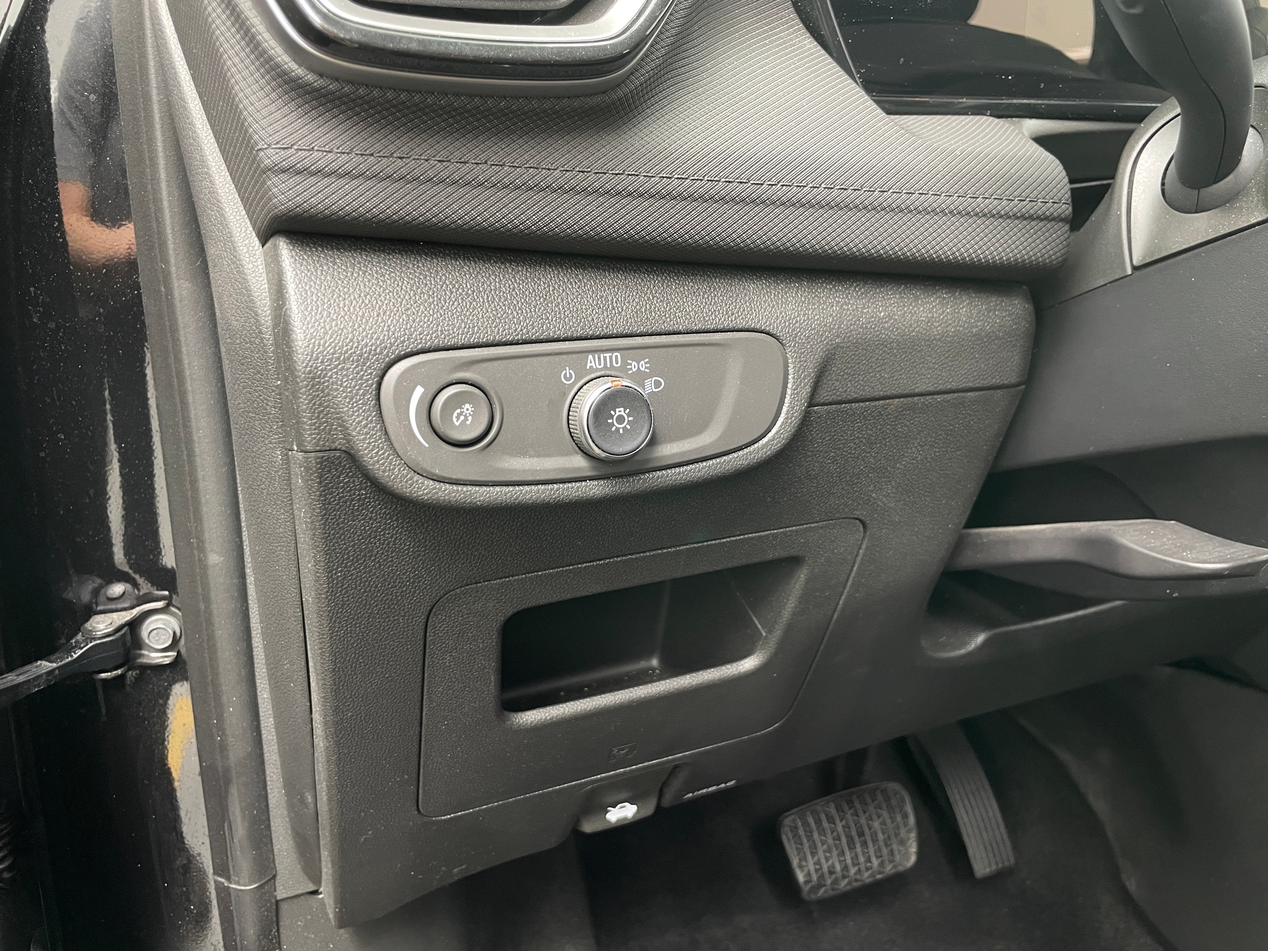2025 Chevrolet Trailblazer LT - Photo 9