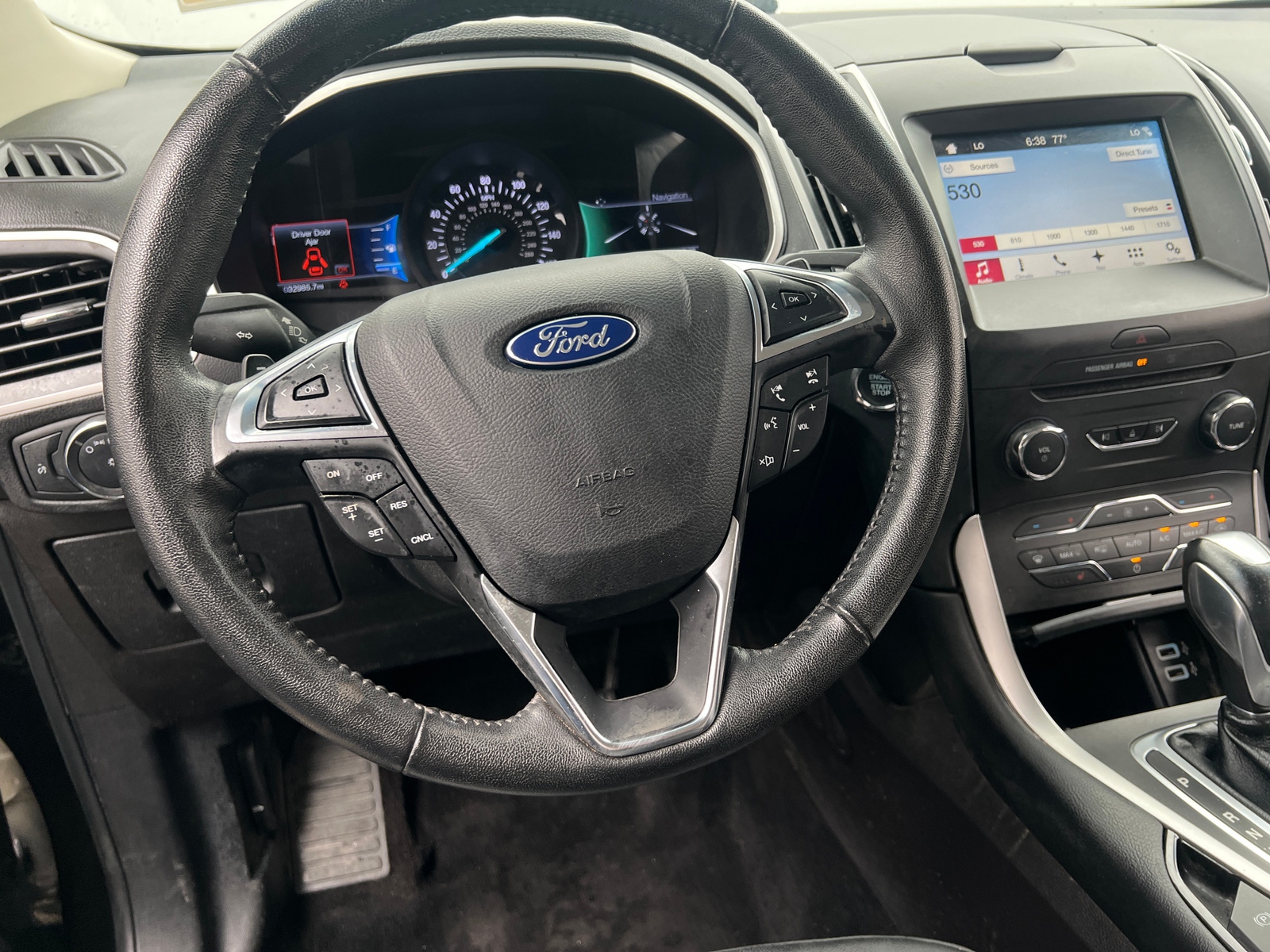 Thumbnail: 2017 Ford Edge - 4