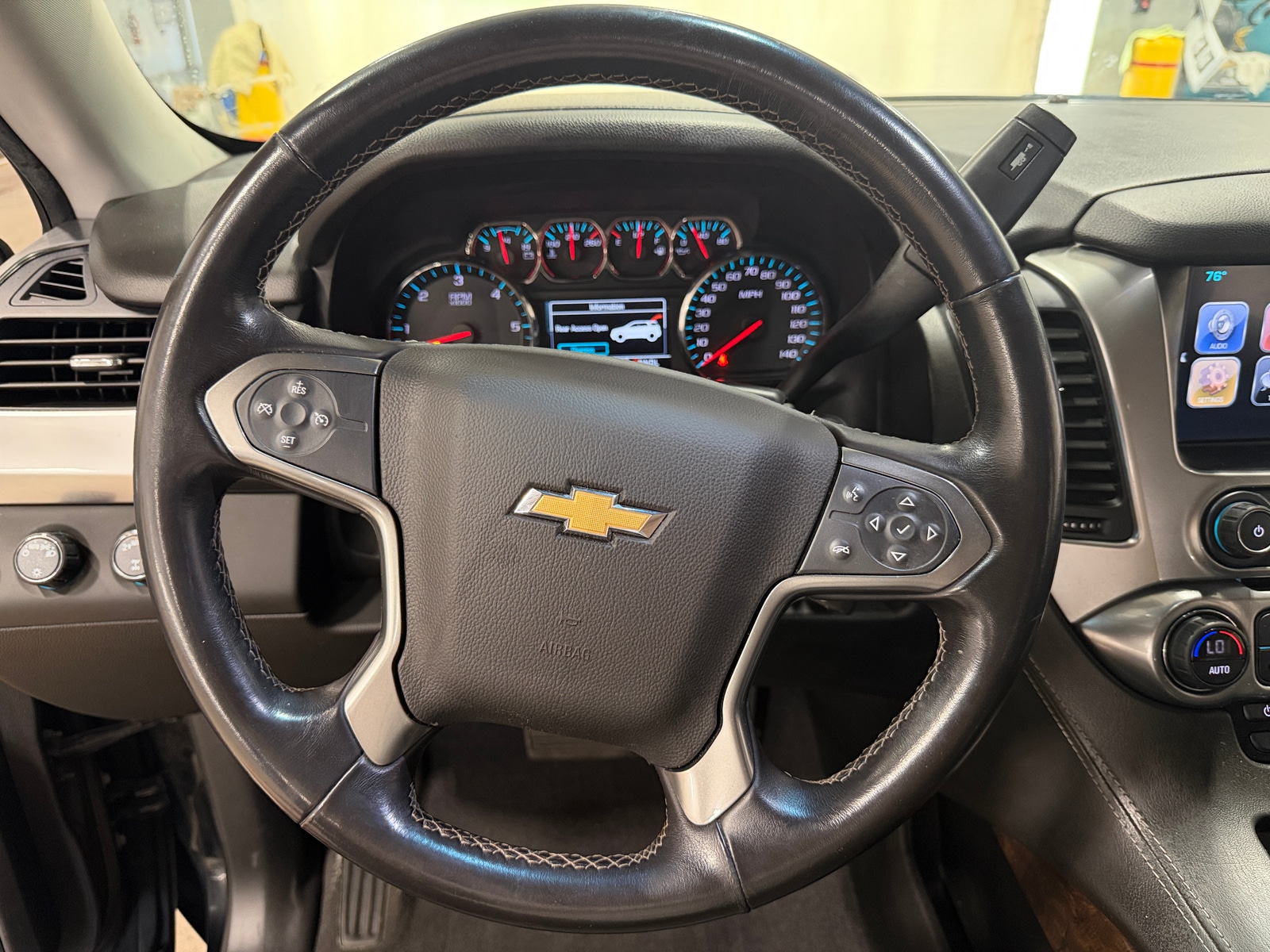 Thumbnail: 2019 Chevrolet Tahoe - 5