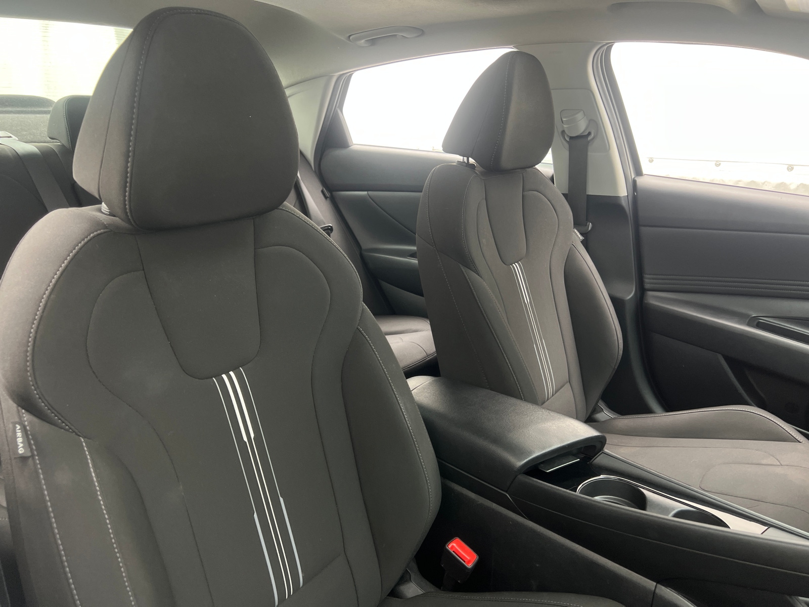 Thumbnail: 2025 Hyundai Elantra - 2
