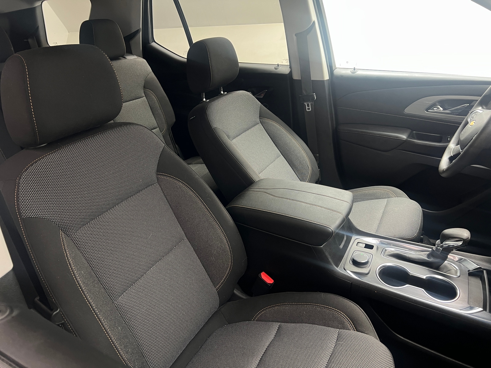 Thumbnail: 2021 Chevrolet Traverse - 2