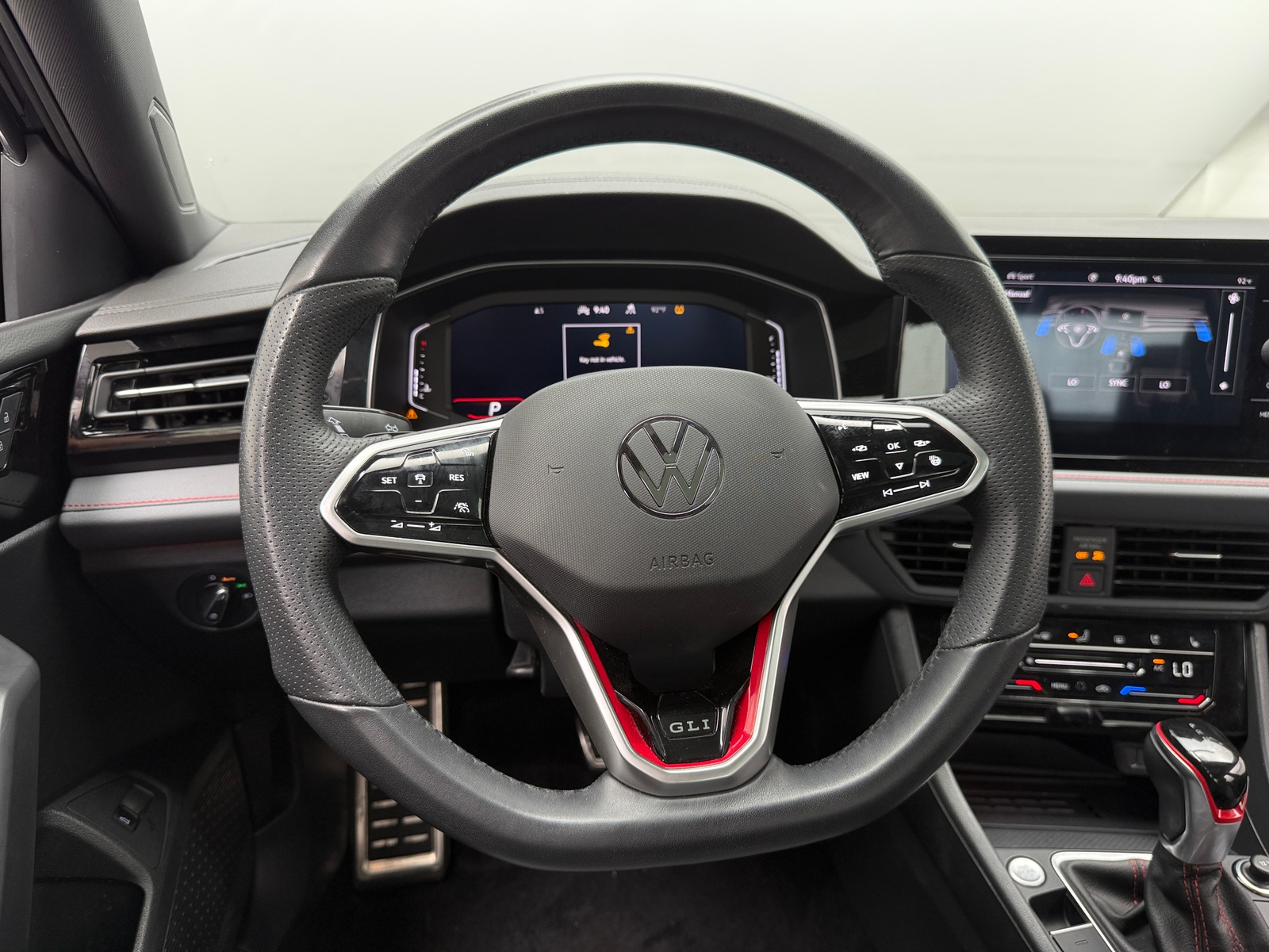 Thumbnail: 2025 Volkswagen Jetta - 4