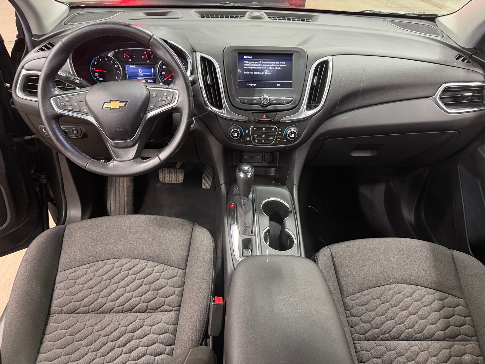 Thumbnail: 2020 Chevrolet Equinox - 3