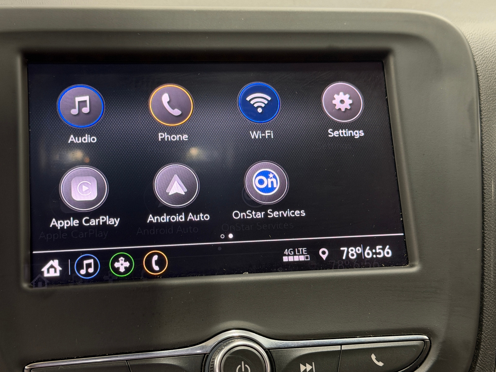 Thumbnail: 2020 Chevrolet Equinox - 4