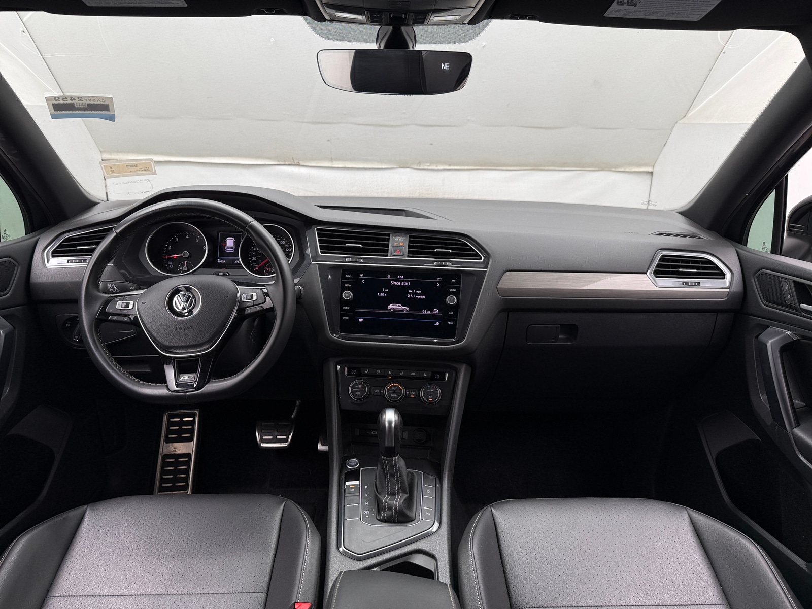 Thumbnail: 2021 Volkswagen Tiguan - 2