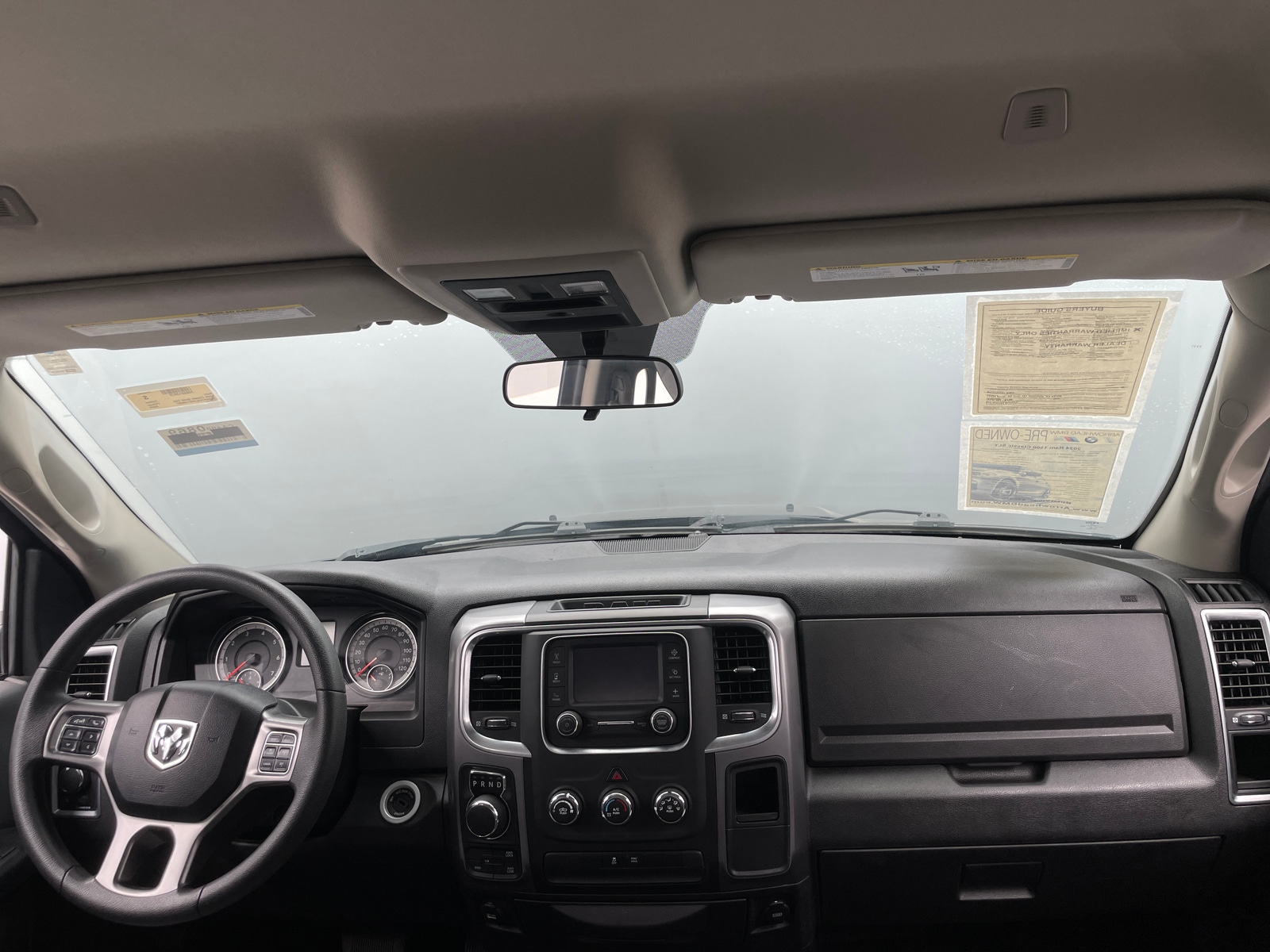 Thumbnail: 2024 RAM 1500 Classic - 3