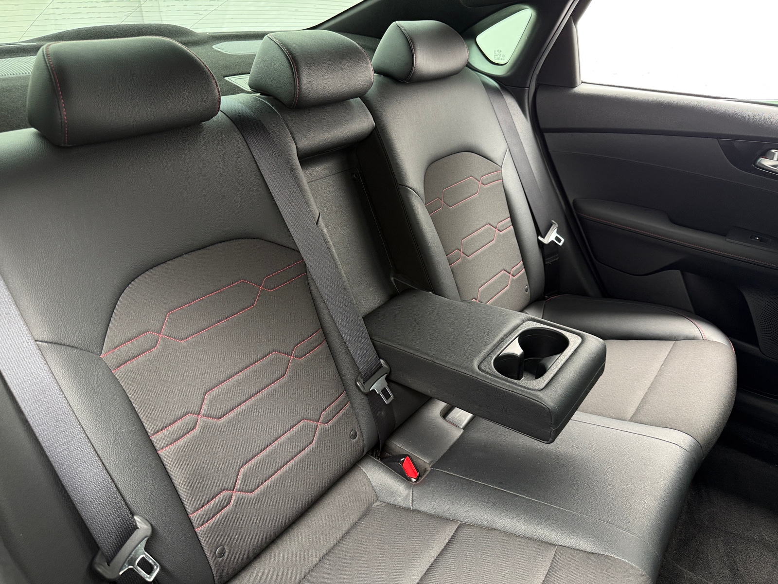 Thumbnail: 2020 Kia Forte - 6