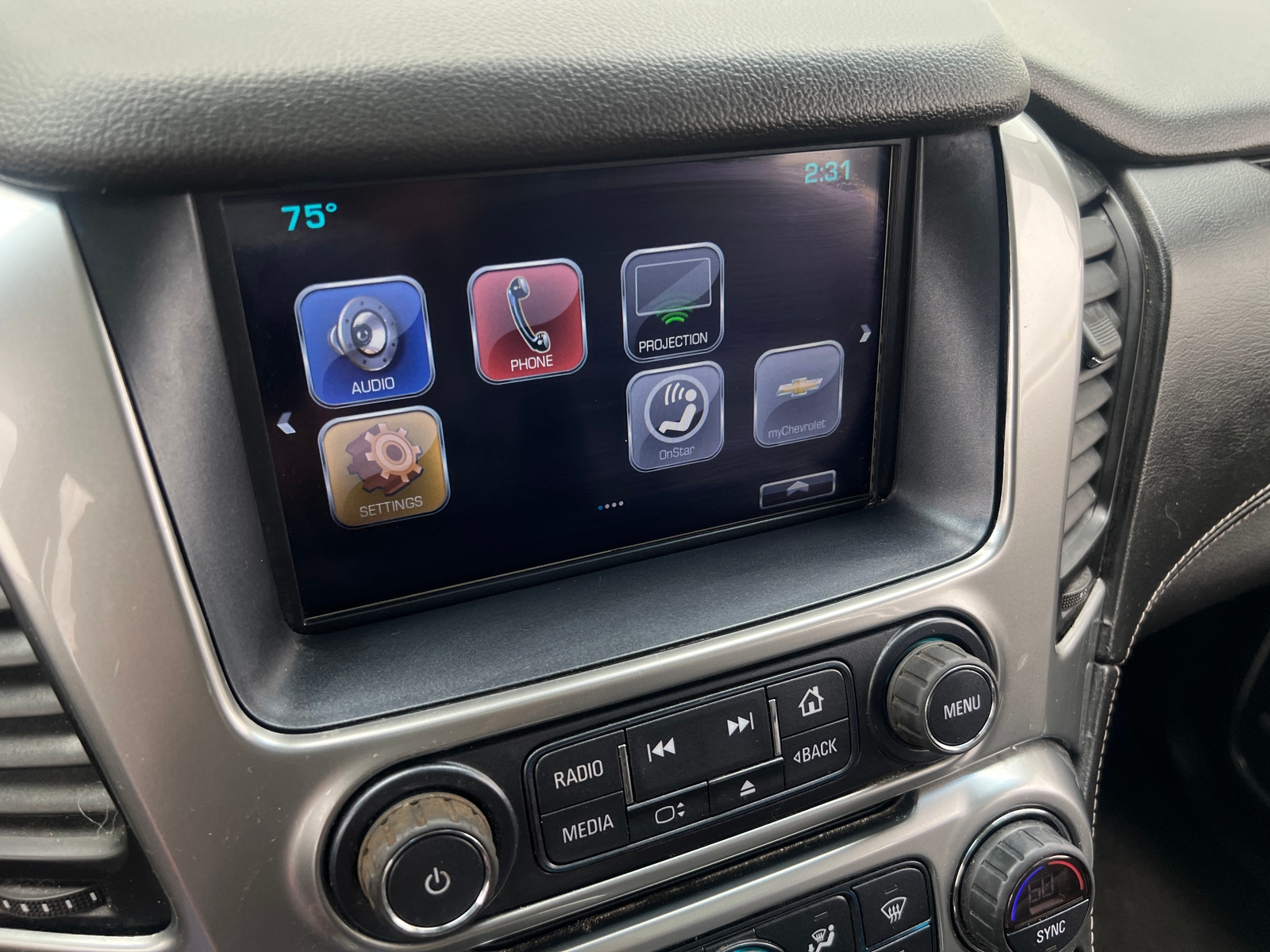 Thumbnail: 2018 Chevrolet Tahoe - 3