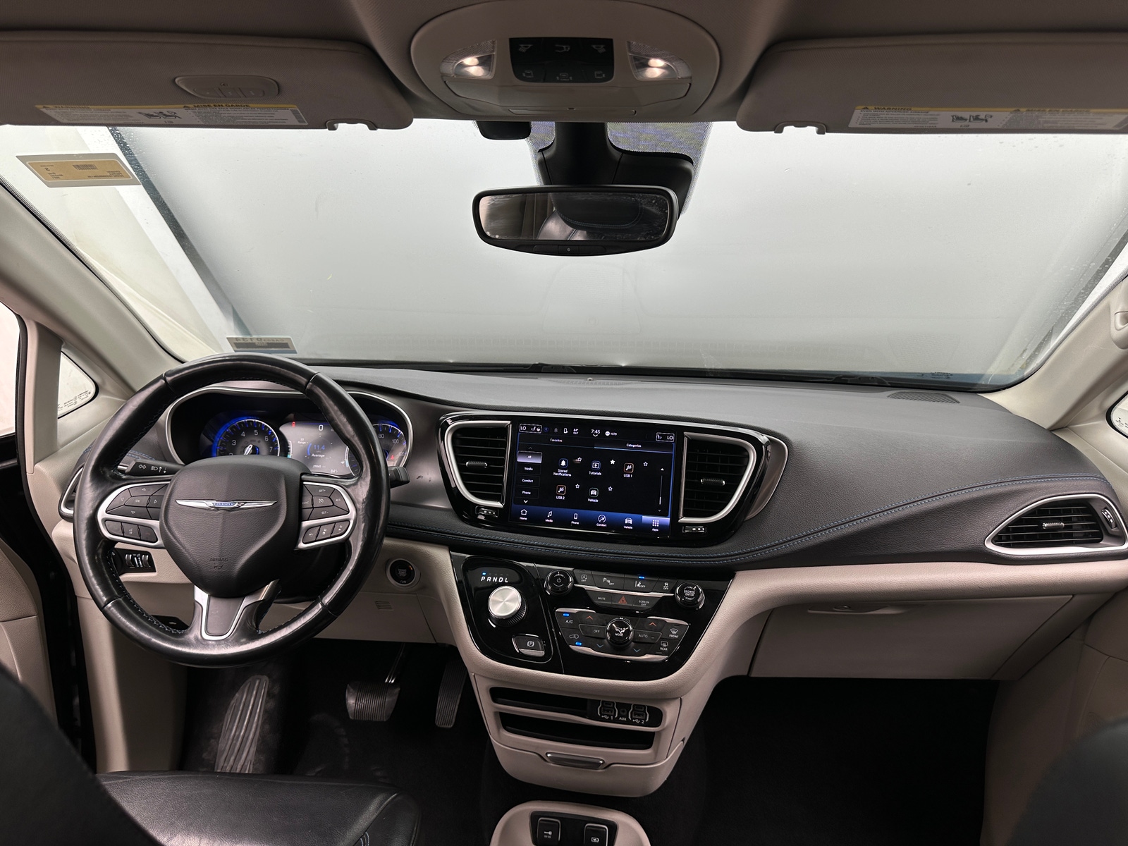 Thumbnail: 2021 Chrysler Pacifica - 2