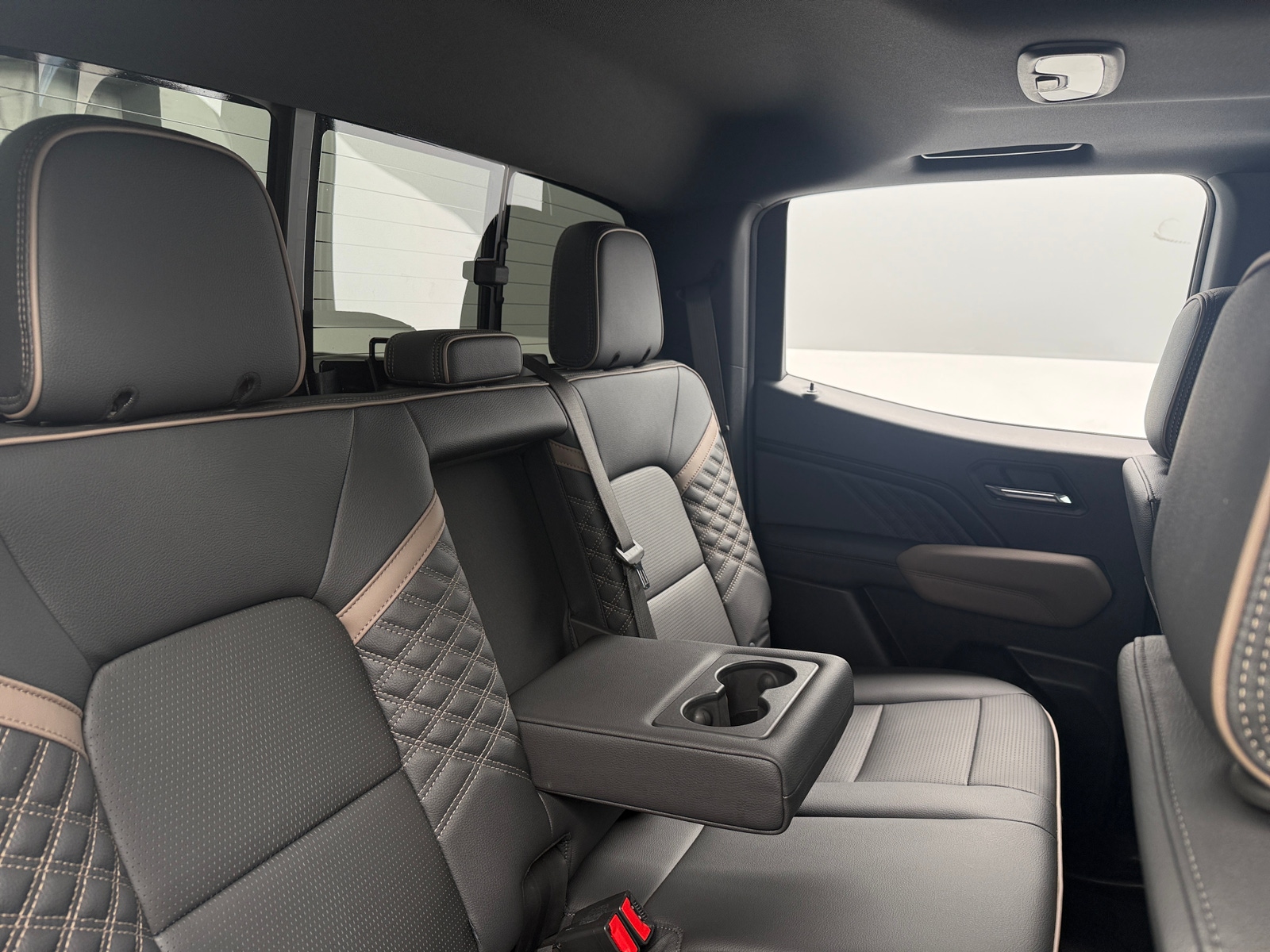 Thumbnail: 2025 GMC Canyon - 5