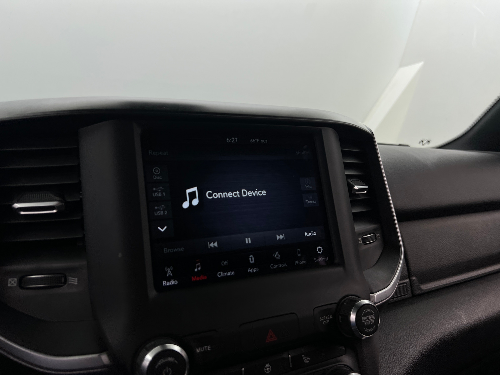 Thumbnail: 2019 RAM 1500 - 4