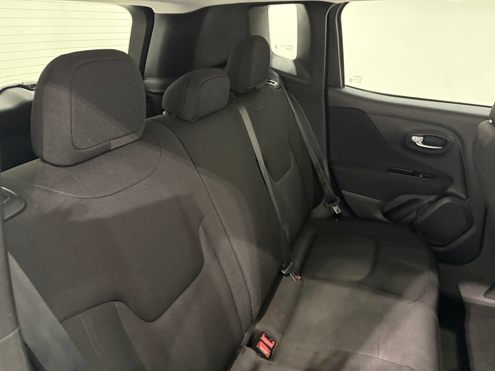 Thumbnail: 2021 Jeep Renegade - 6