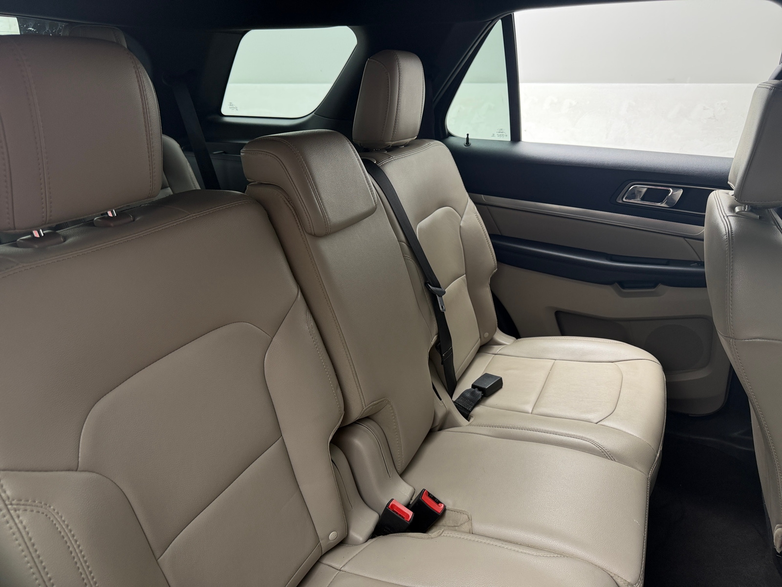 Thumbnail: 2018 Ford Explorer - 5