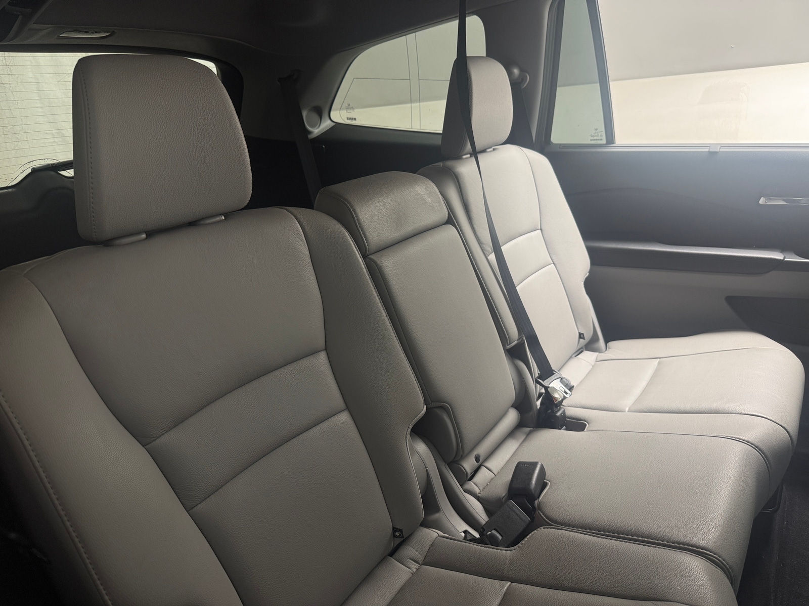 Thumbnail: 2016 Honda Pilot - 5