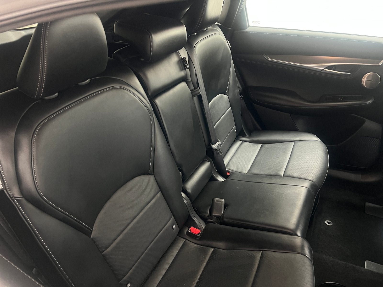 Thumbnail: 2023 INFINITI QX55 - 5