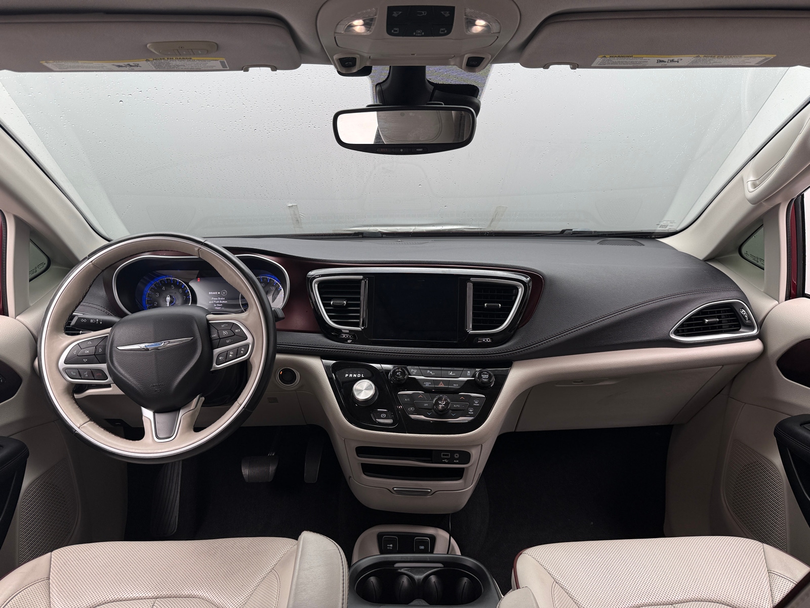 Thumbnail: 2017 Chrysler Pacifica - 2