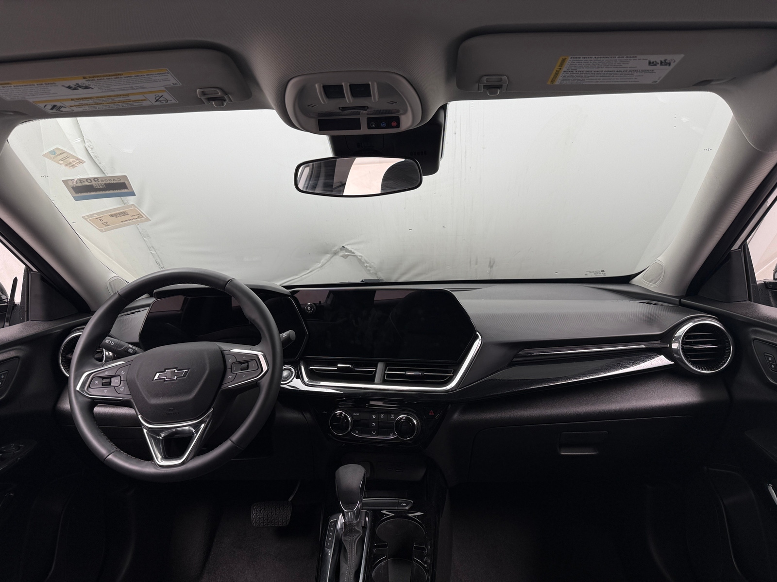 Thumbnail: 2025 Chevrolet Trax - 2