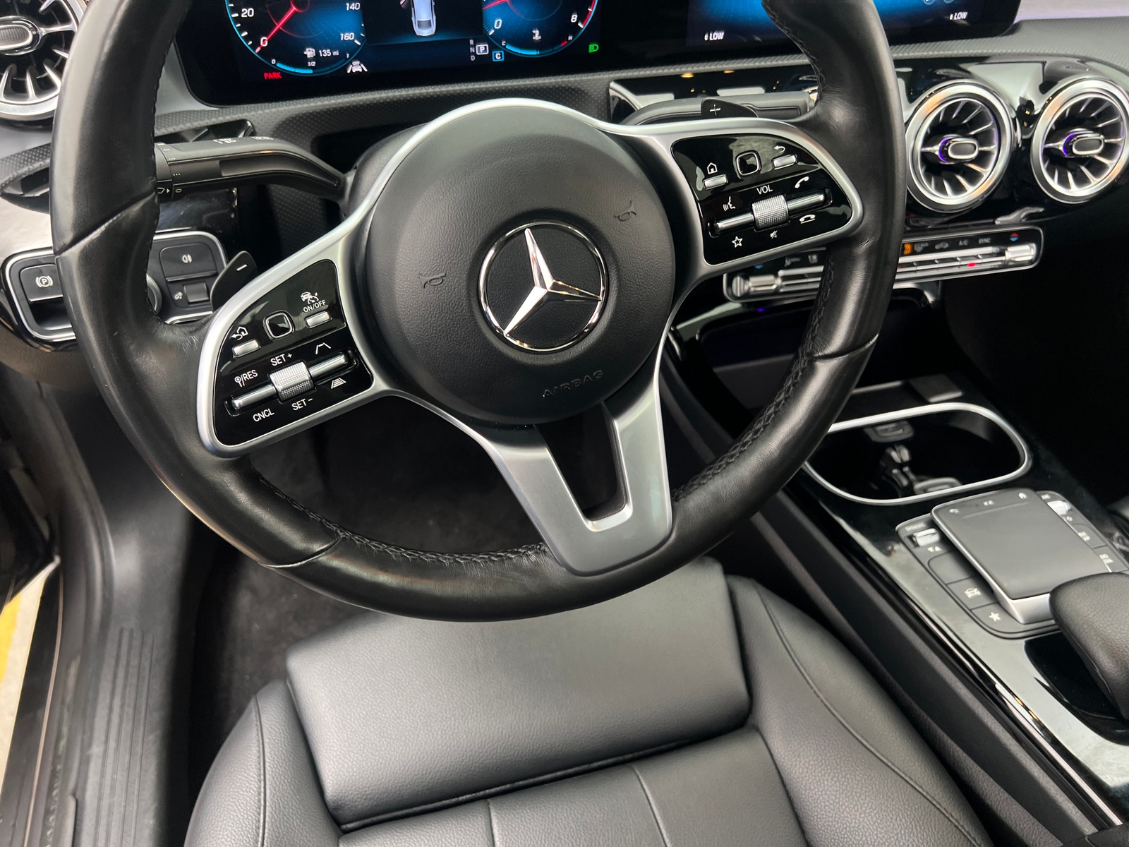 Thumbnail: 2022 Mercedes-Benz CLA - 4