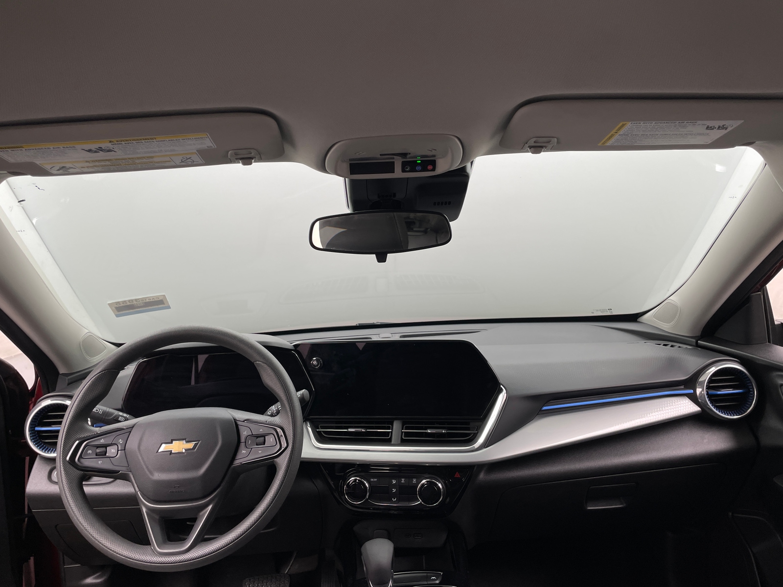 Thumbnail: 2025 Chevrolet Trax - 2