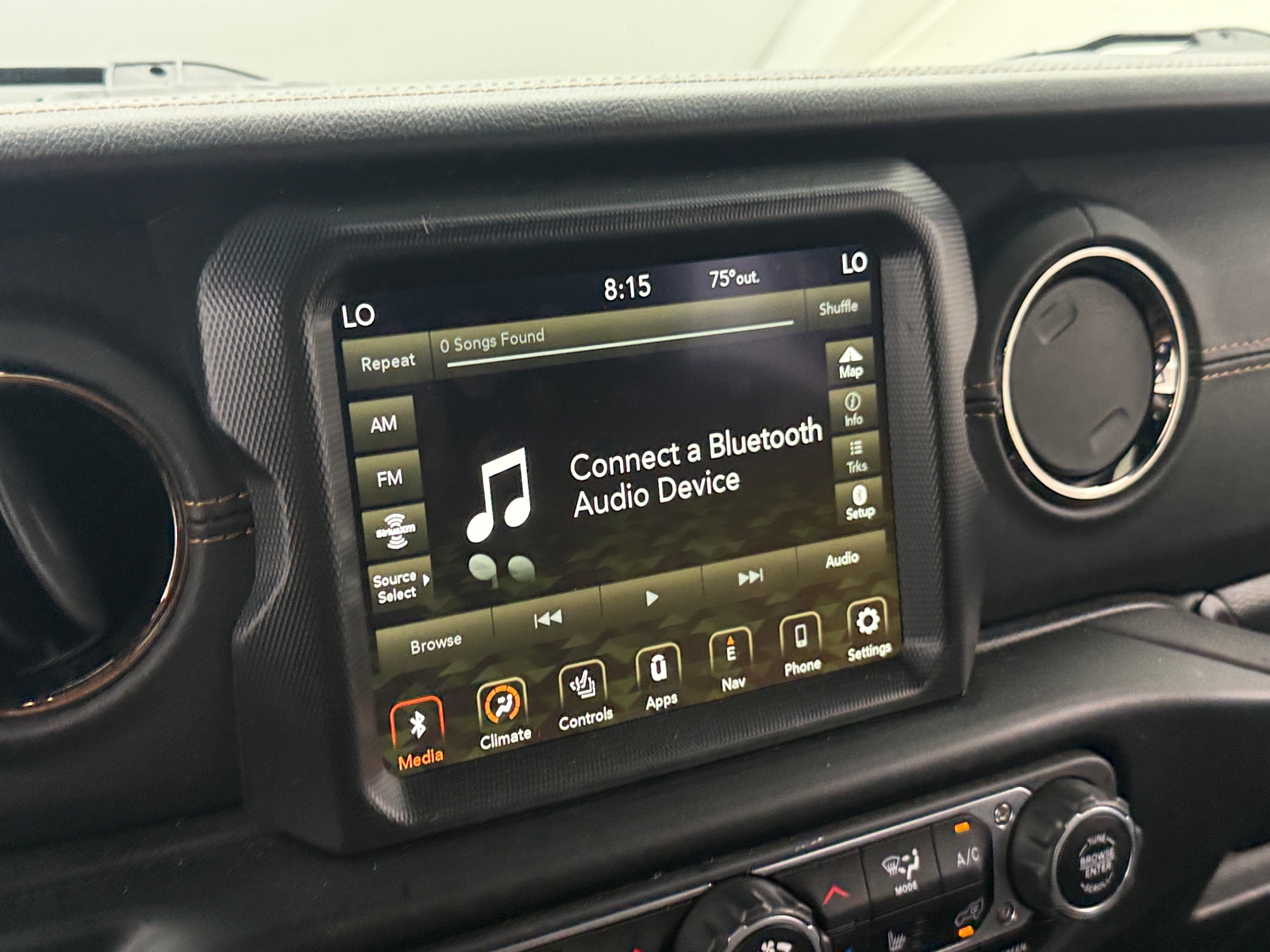 Thumbnail: 2021 Jeep Wrangler - 3