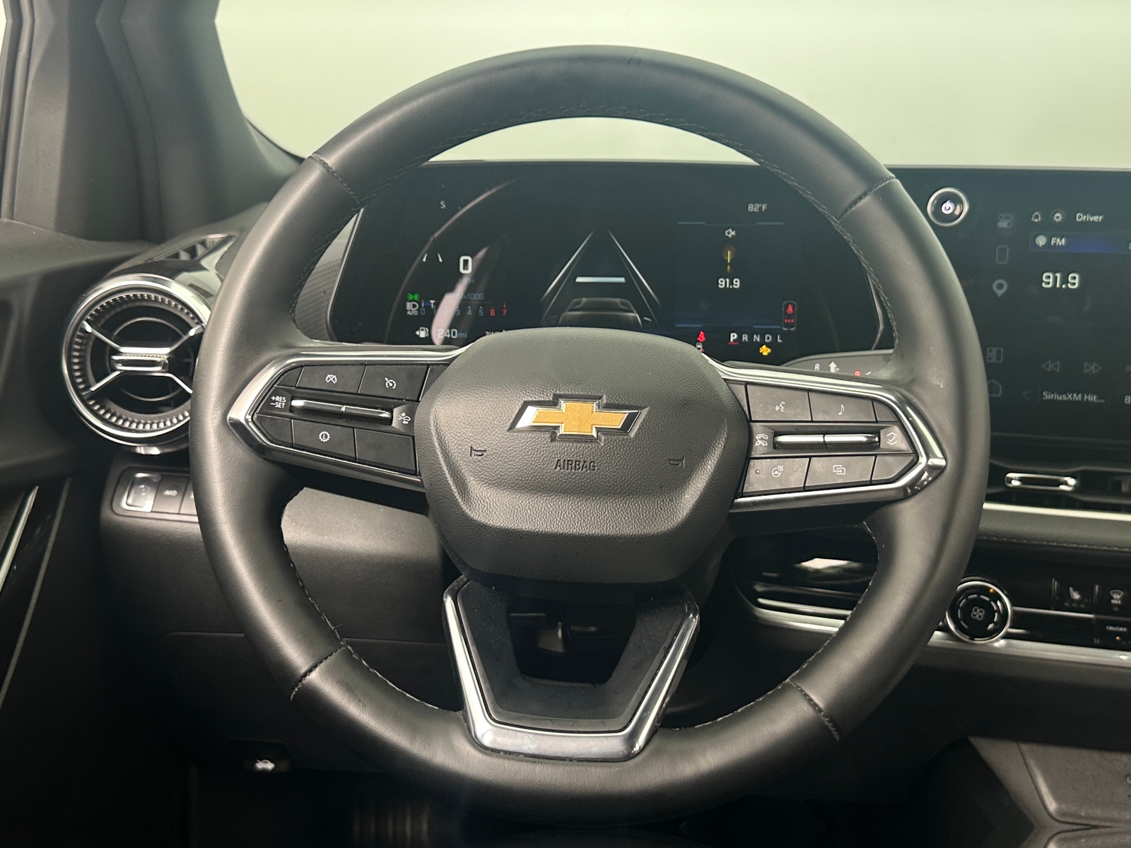 Thumbnail: 2025 Chevrolet Equinox - 5