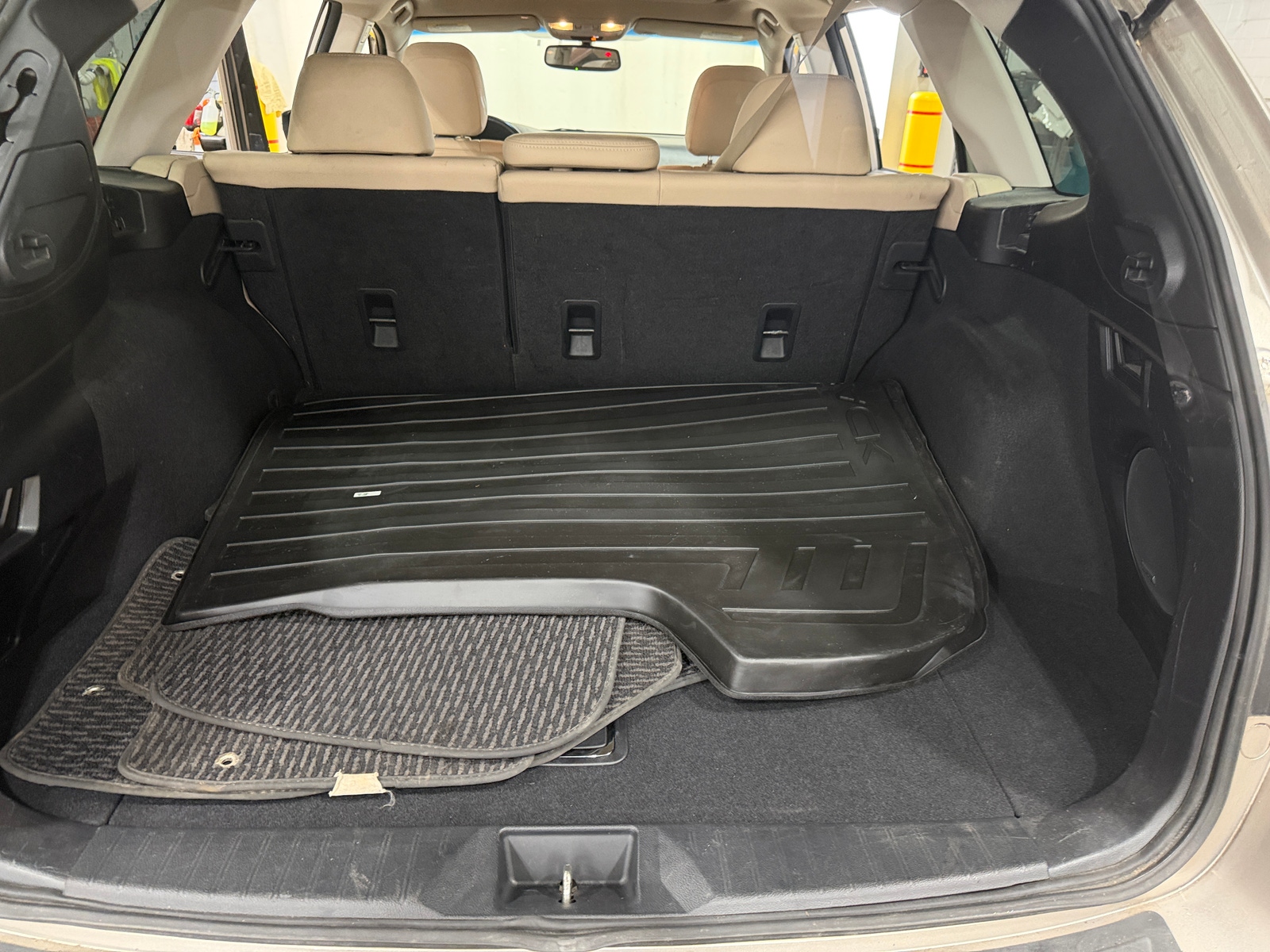 Thumbnail: 2016 Subaru Outback - 6